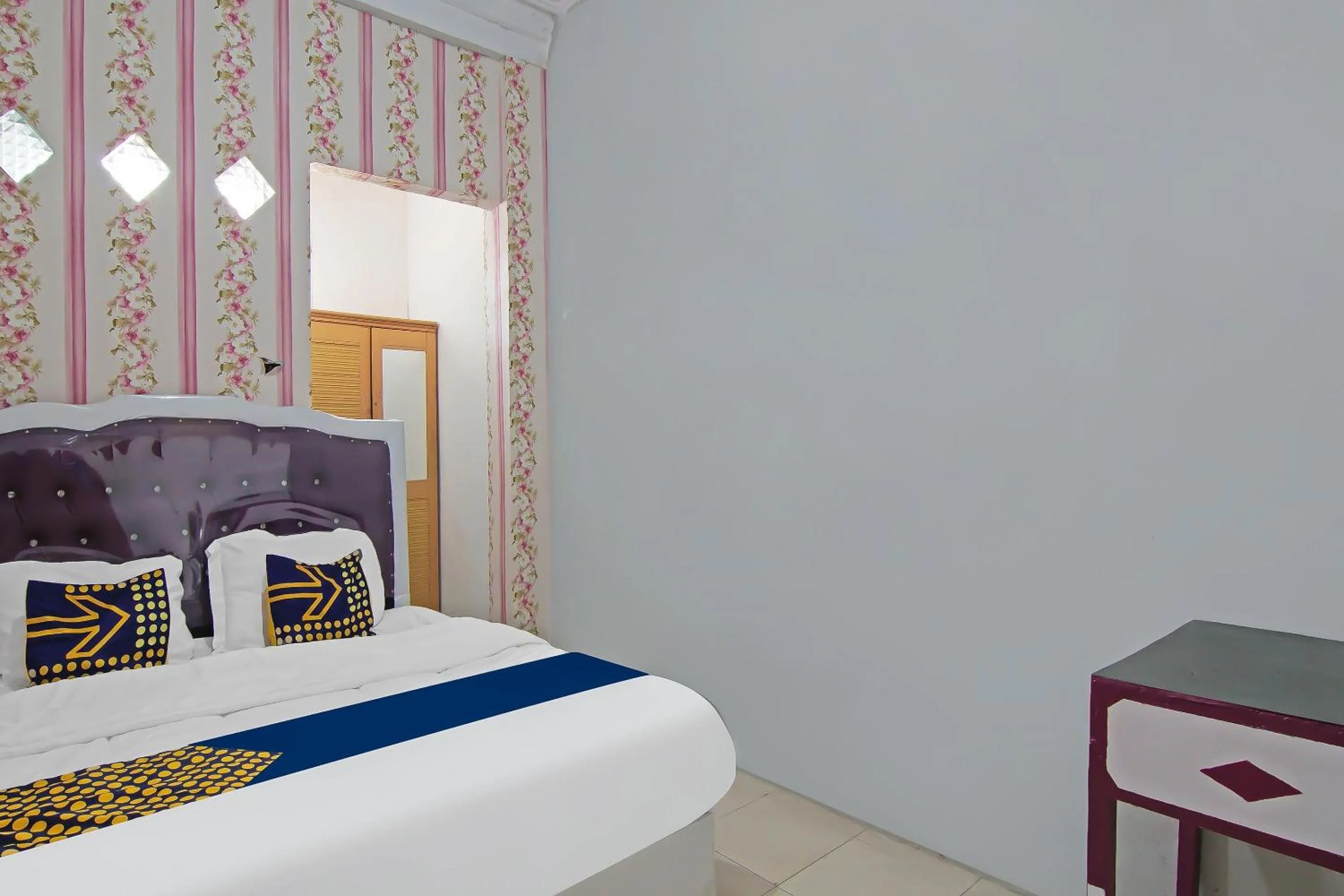 Bedroom, Bed in Hotel O Yoezef Homestay Syariah