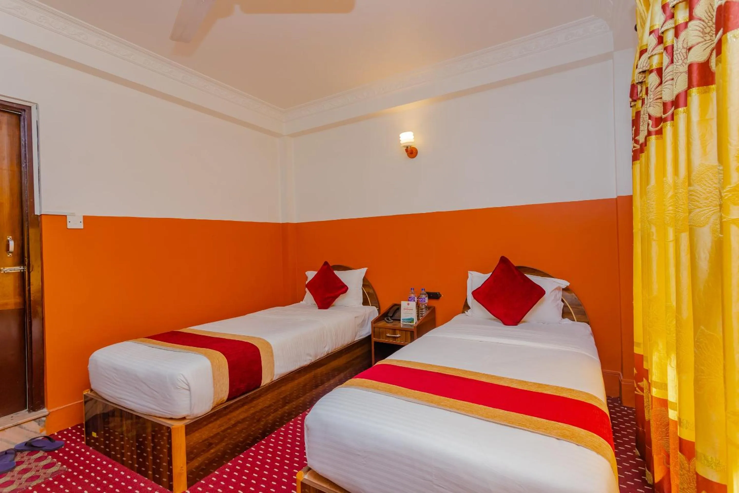 Bedroom, Bed in OYO 797 Hotel Aakansh