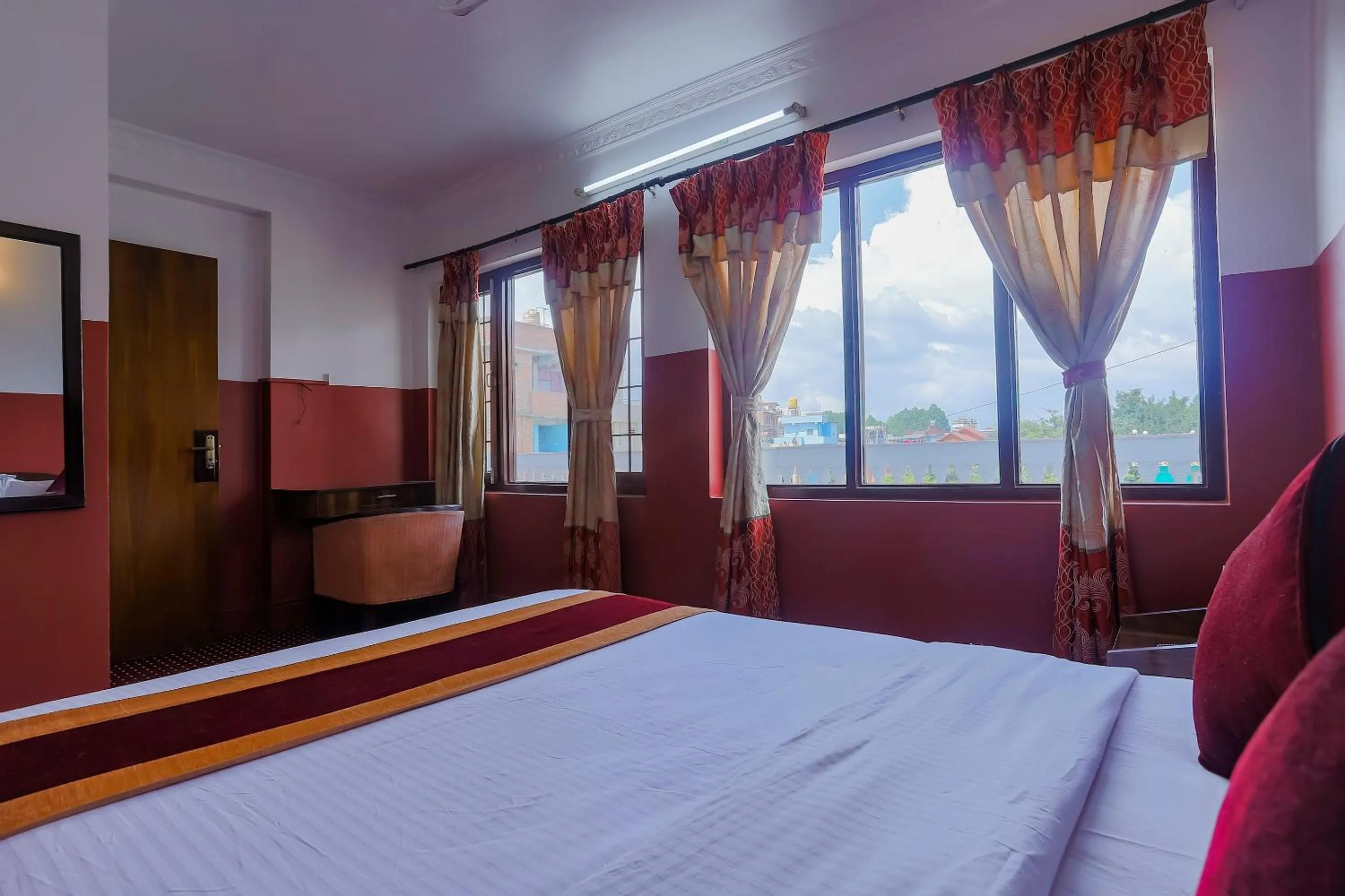 Bedroom, Bed in OYO 797 Hotel Aakansh