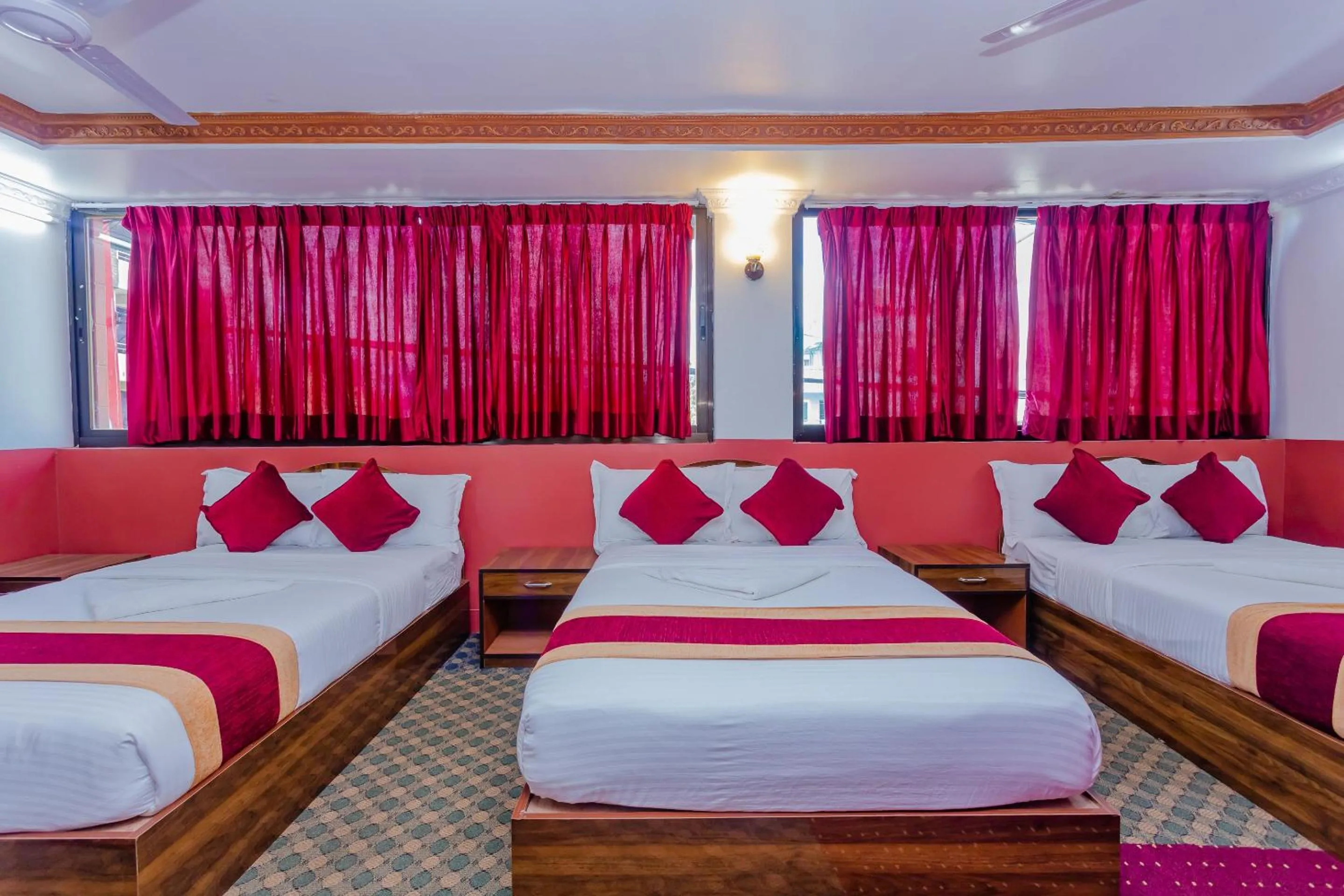 Bedroom, Bed in OYO 797 Hotel Aakansh