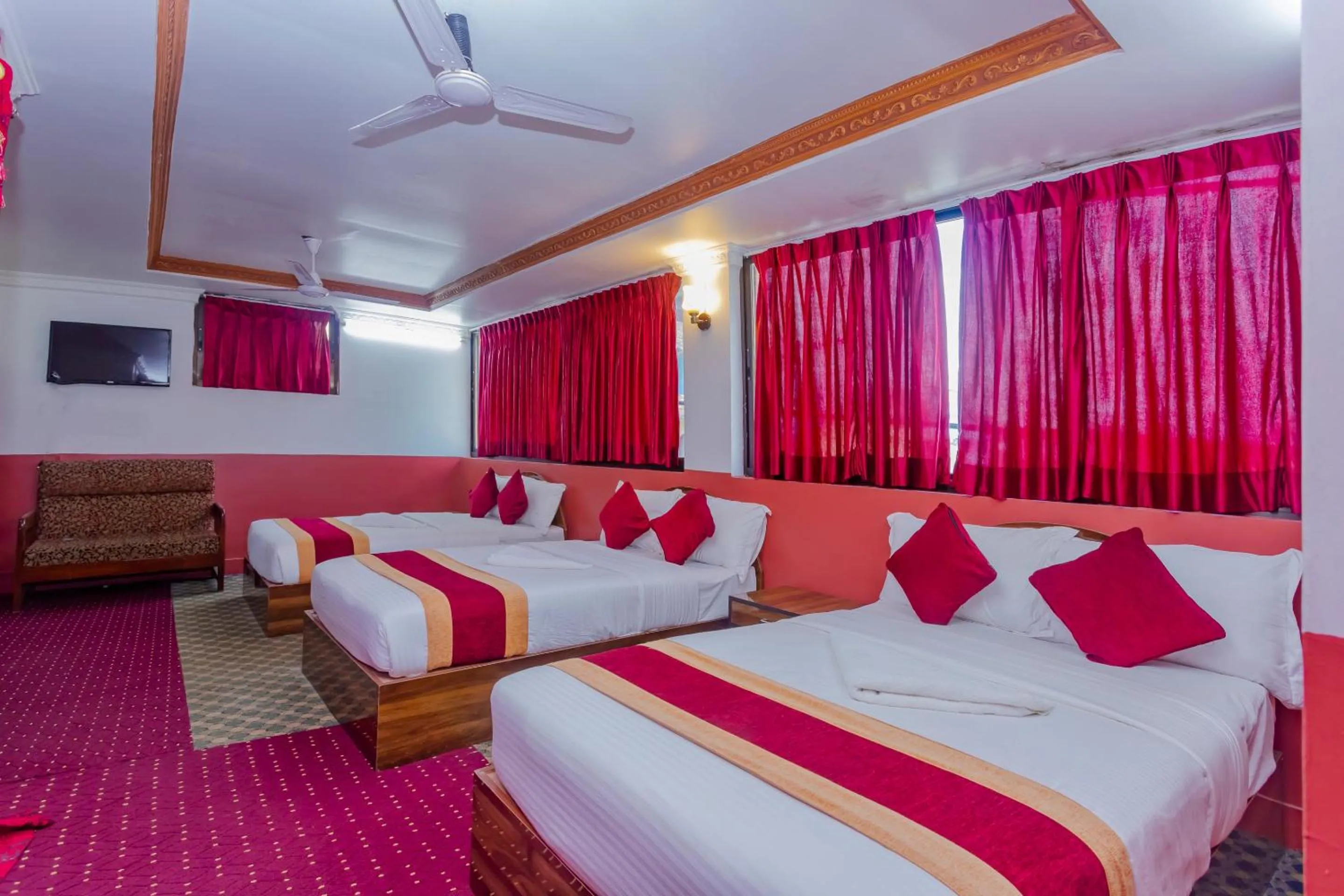Bedroom, Bed in OYO 797 Hotel Aakansh