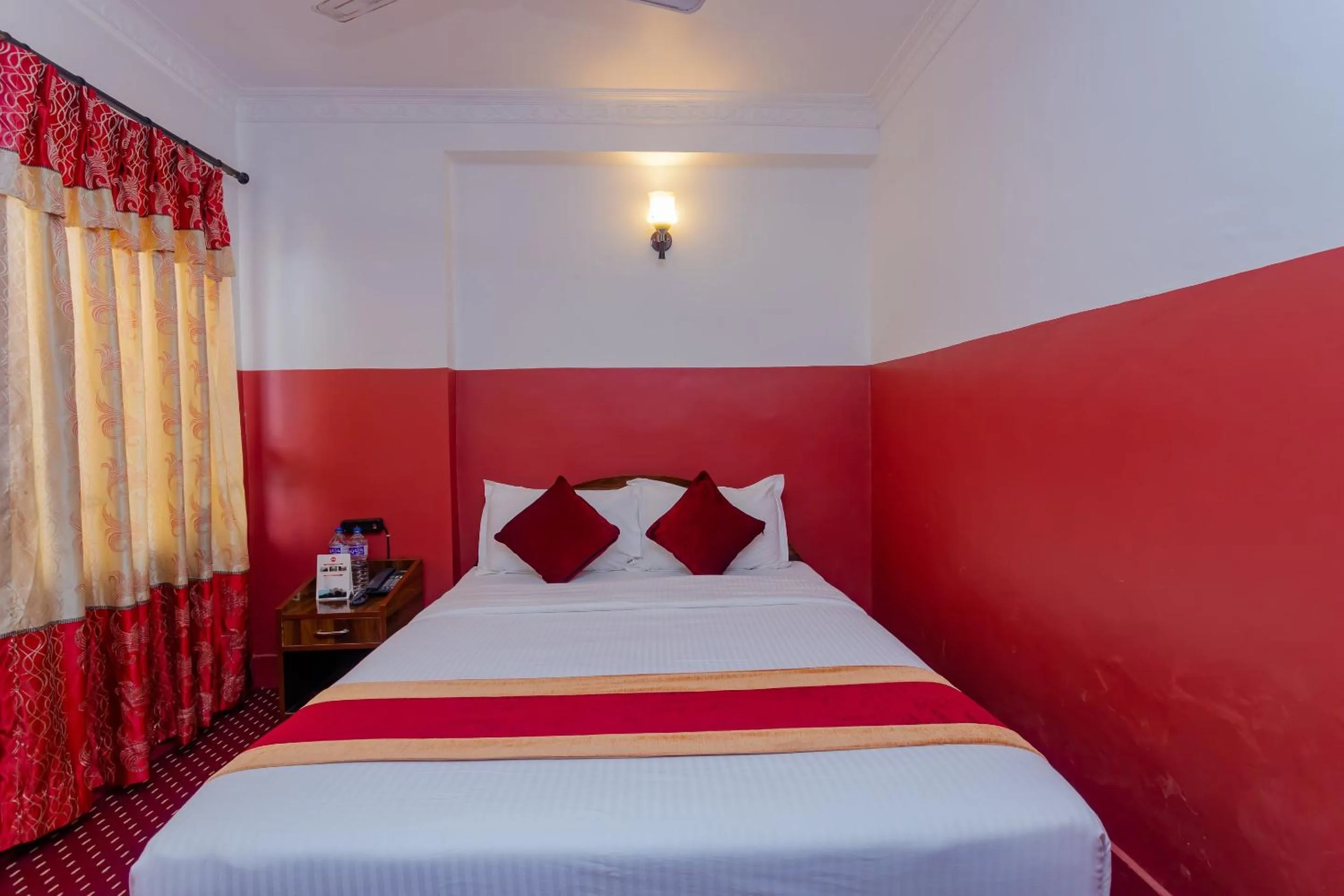 Bedroom, Bed in OYO 797 Hotel Aakansh