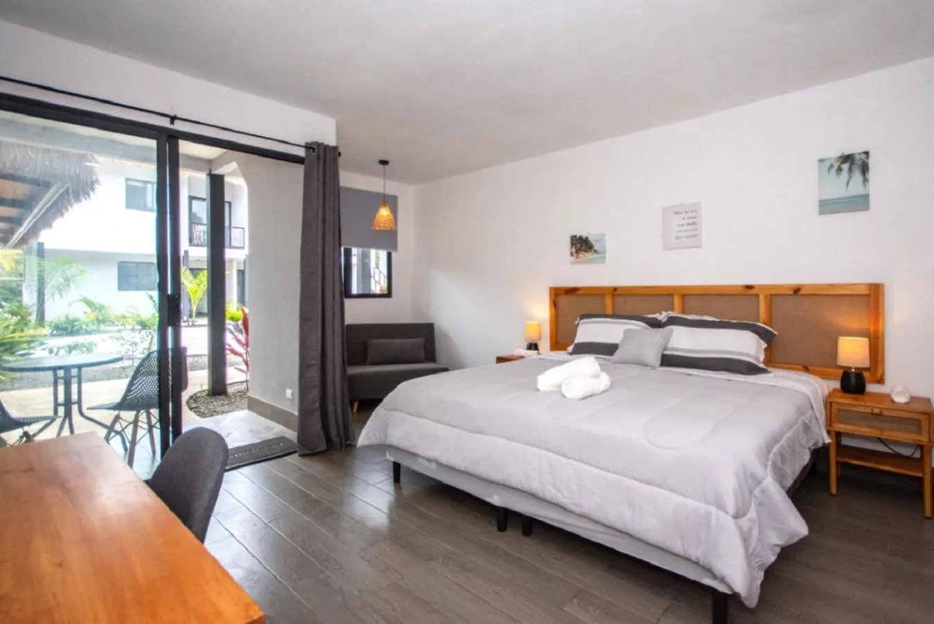 Bedroom, Bed in Yuli Hotel