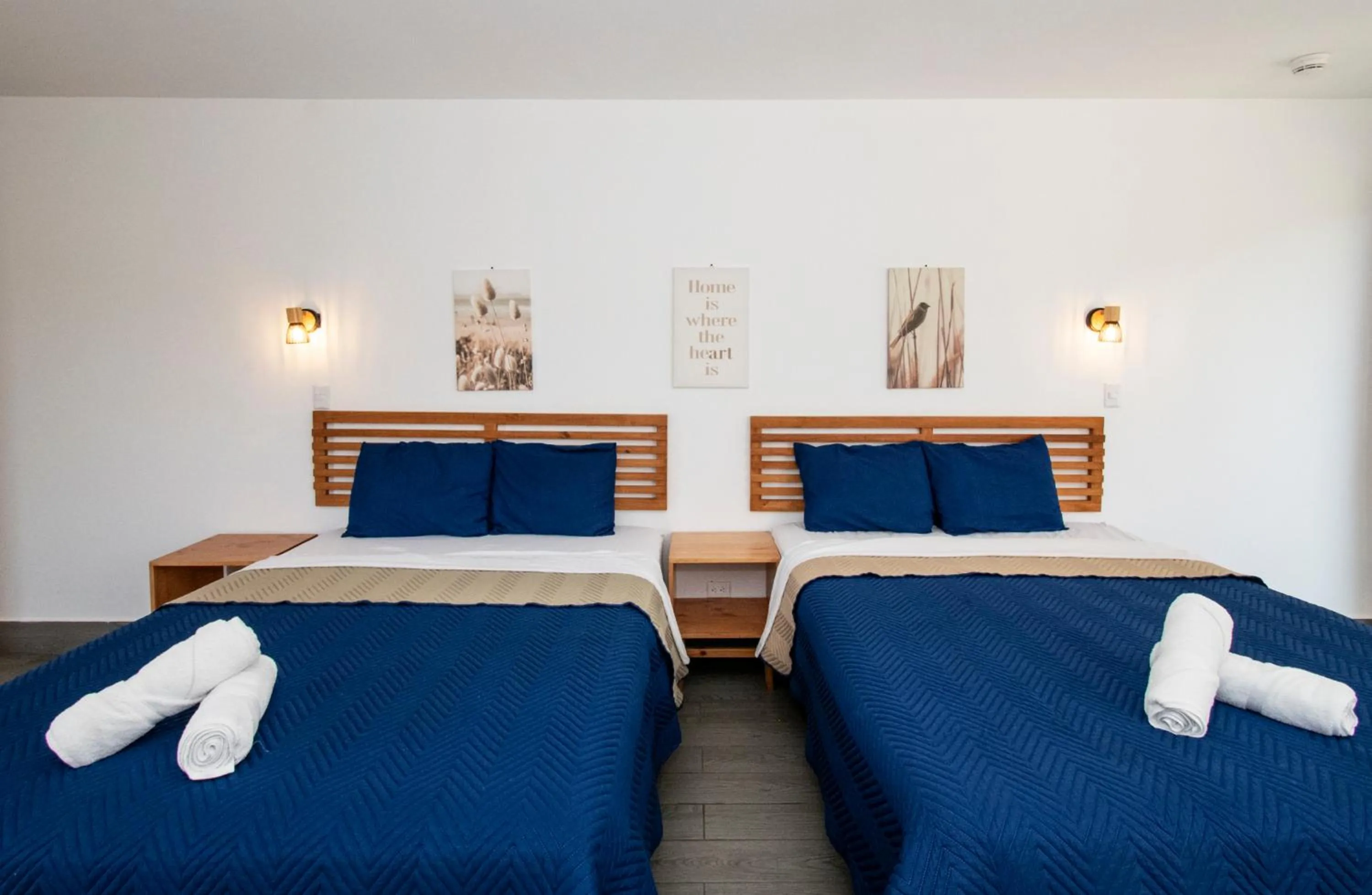 Bedroom, Bed in Yuli Hotel