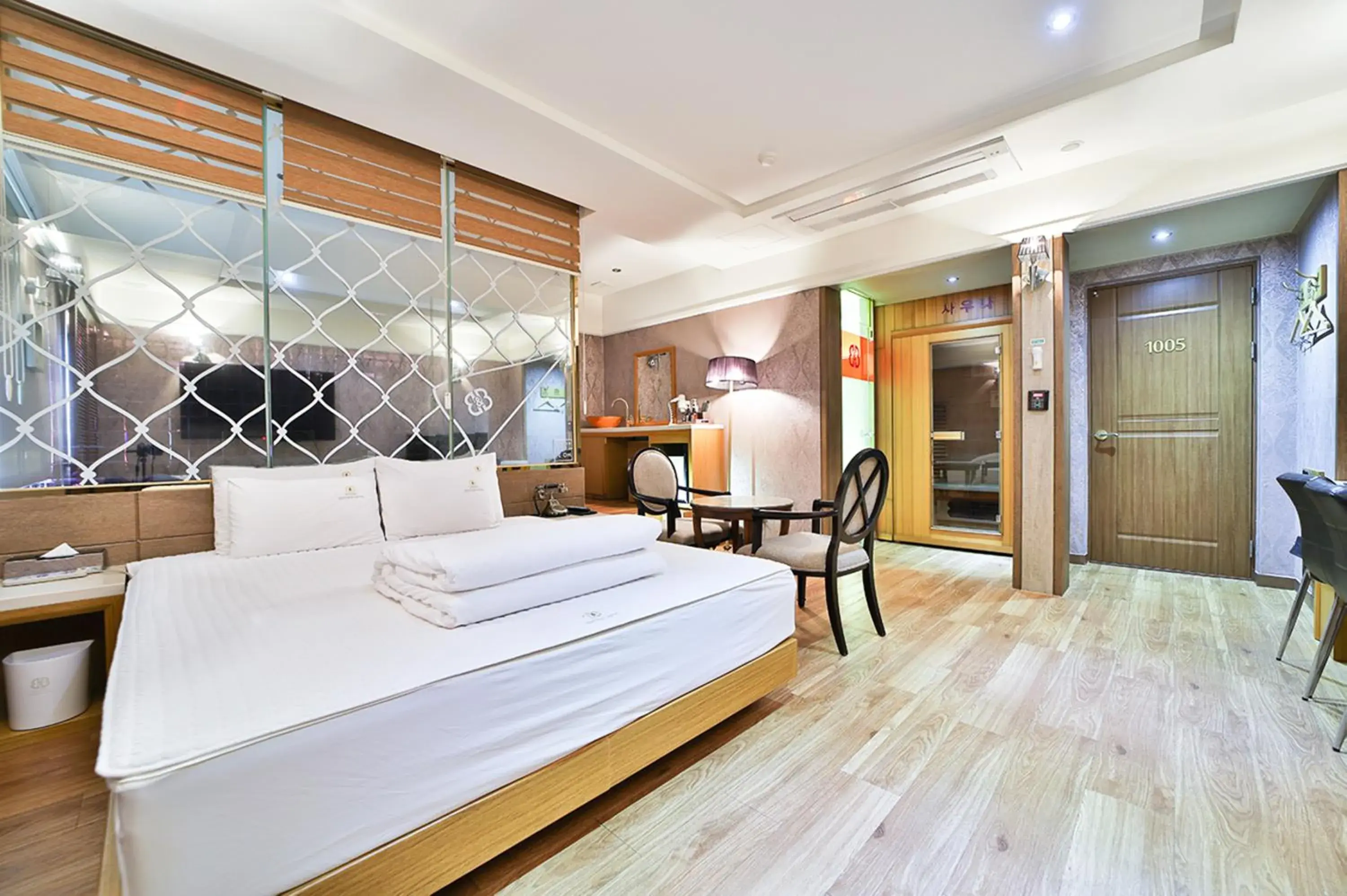 Superior King Room in B&B Hotel Superior King Room in B&B Hotel