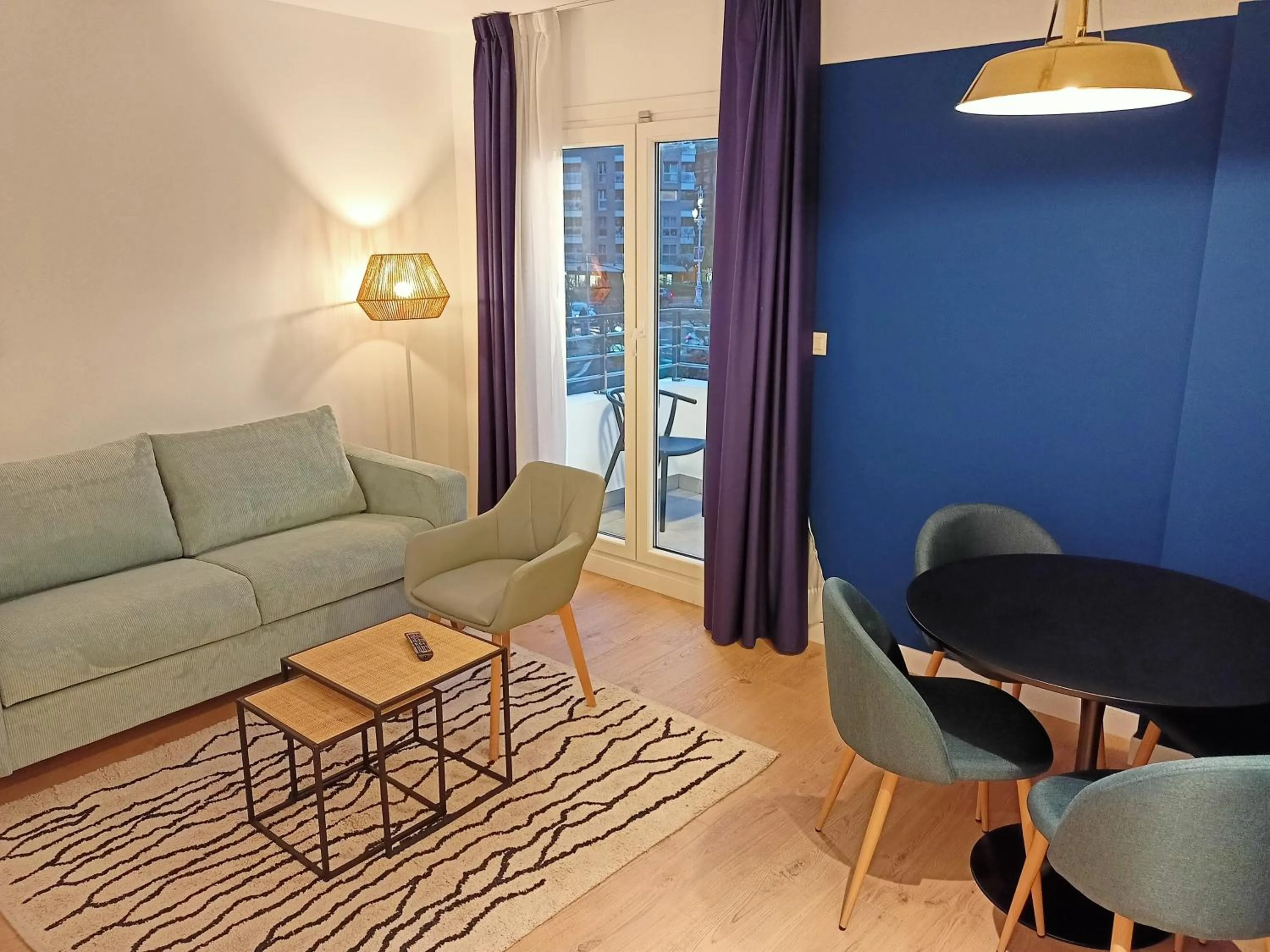 abba Apartments Playa de Gros San Sebastián