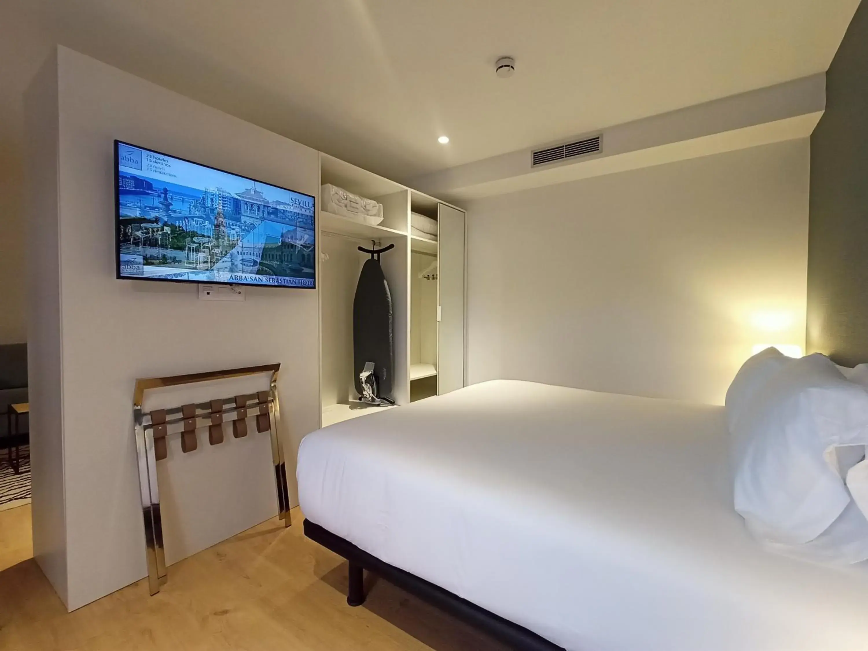 Superior Apartment in abba Apartments Playa de Gros San Sebastián Superior Apartment in abba Apartments Playa de Gros San Sebastián