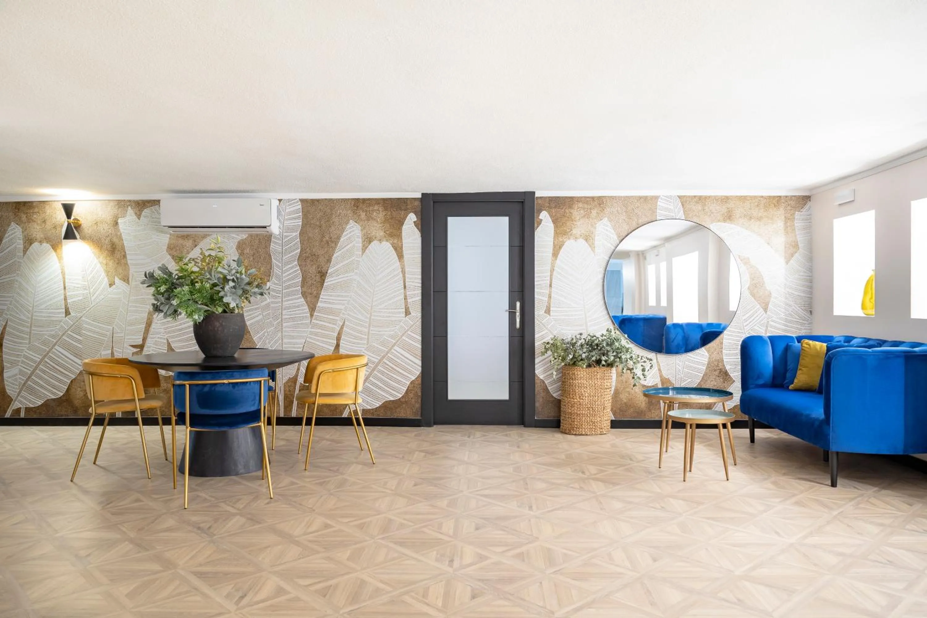 Living room in Hotel Presidente by Maxi Hoteles