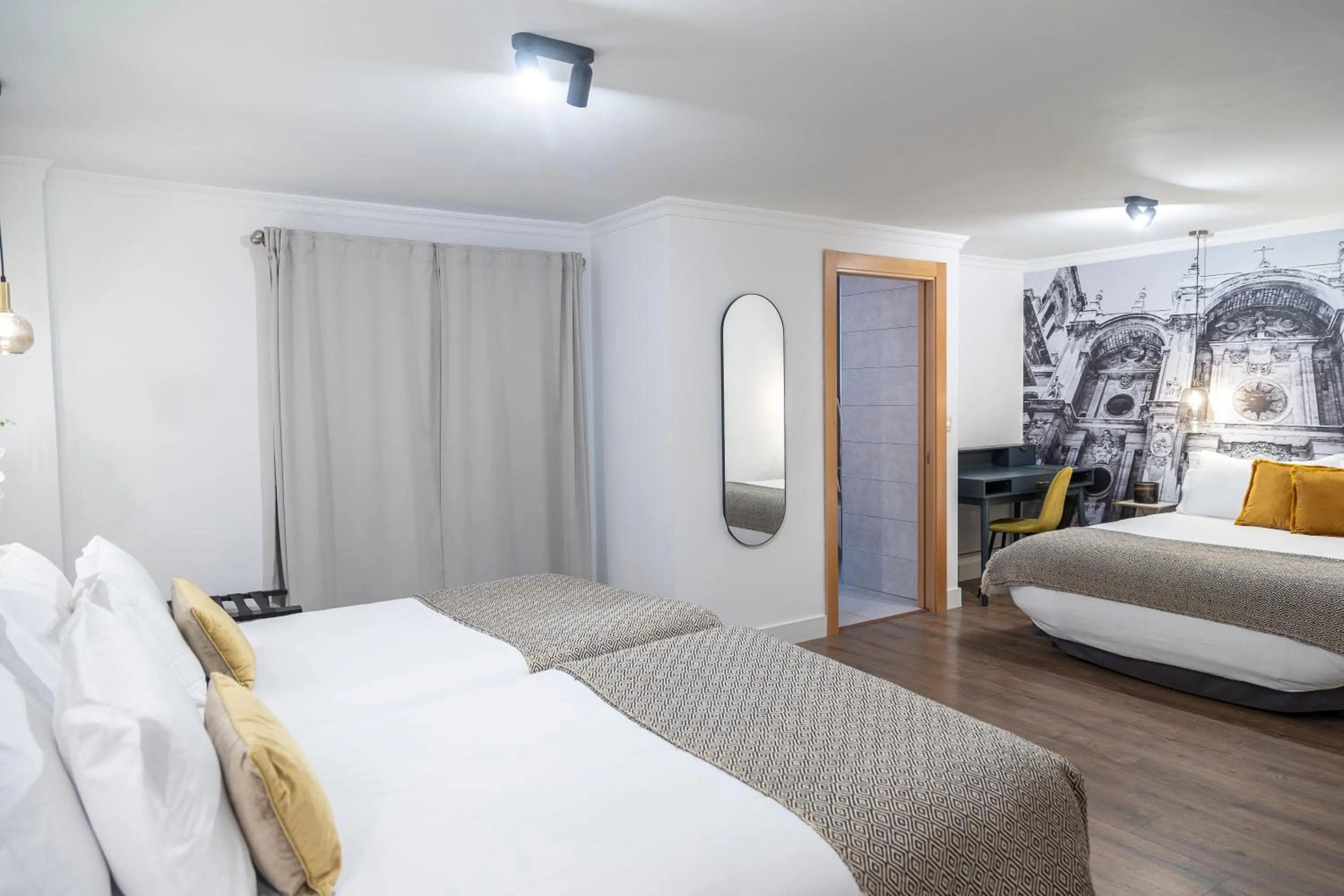 Bedroom, Bed in Hotel Presidente by Maxi Hoteles