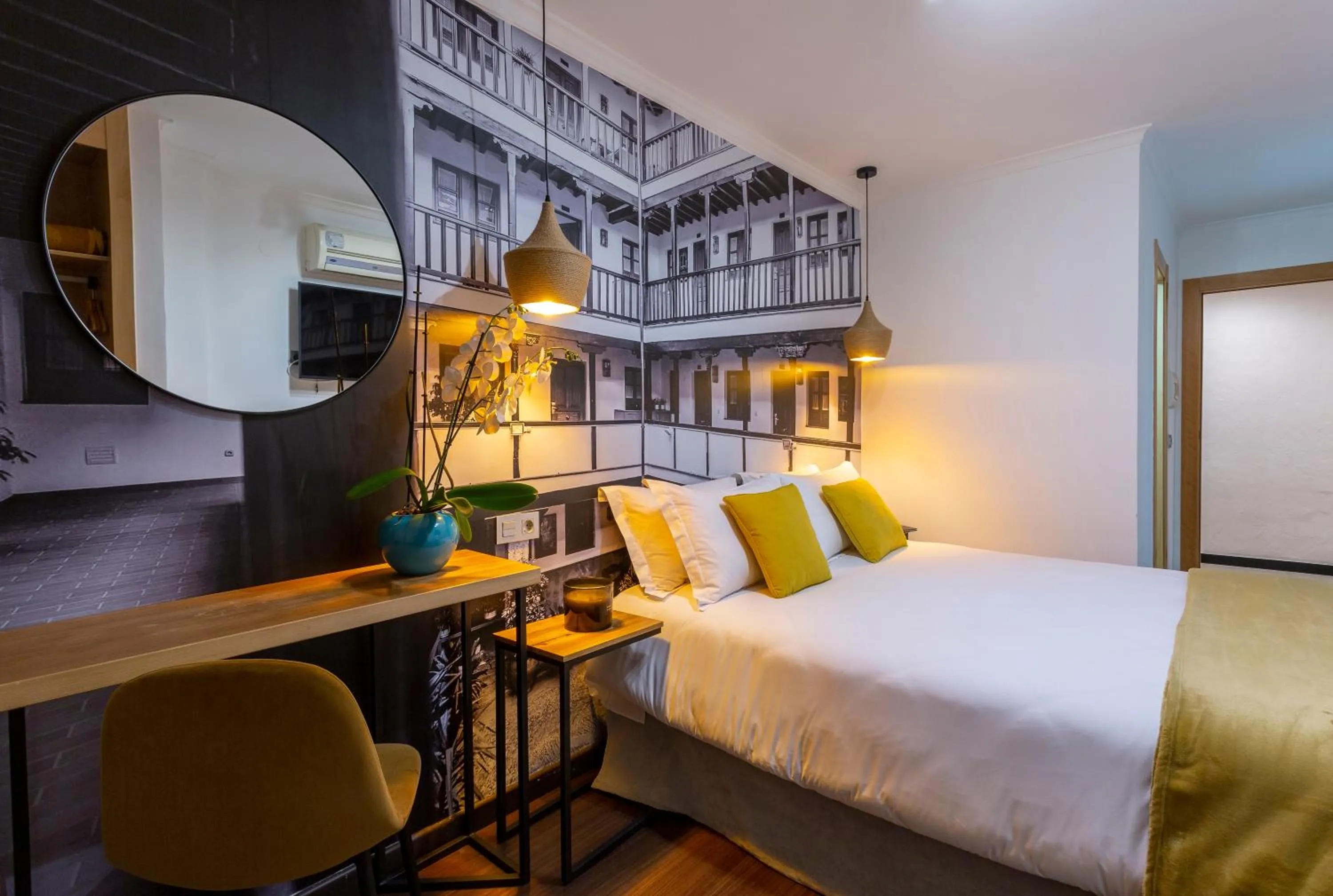 Bedroom, Bed in Hotel Presidente by Maxi Hoteles