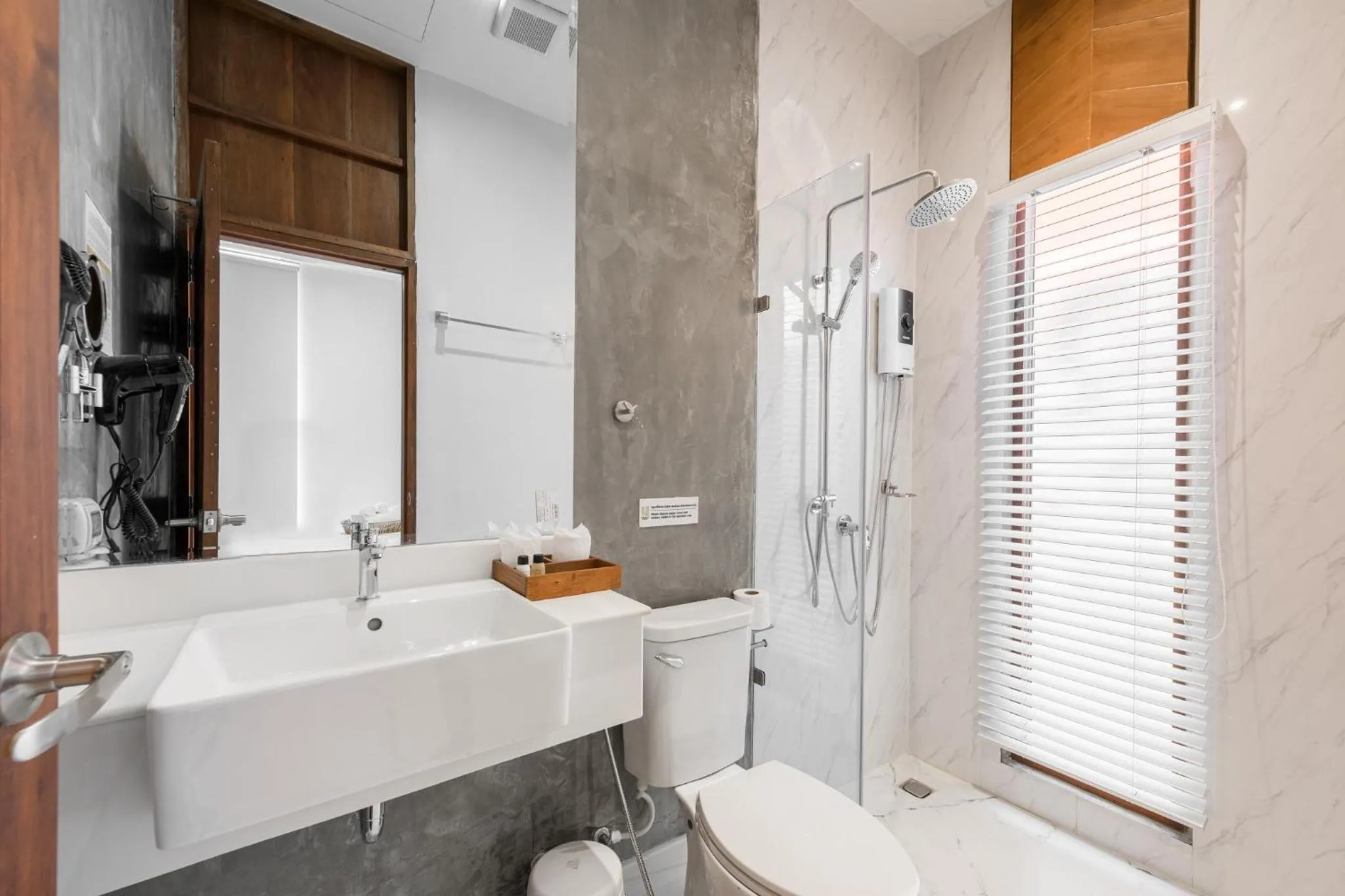 Bathroom in U chaikhong