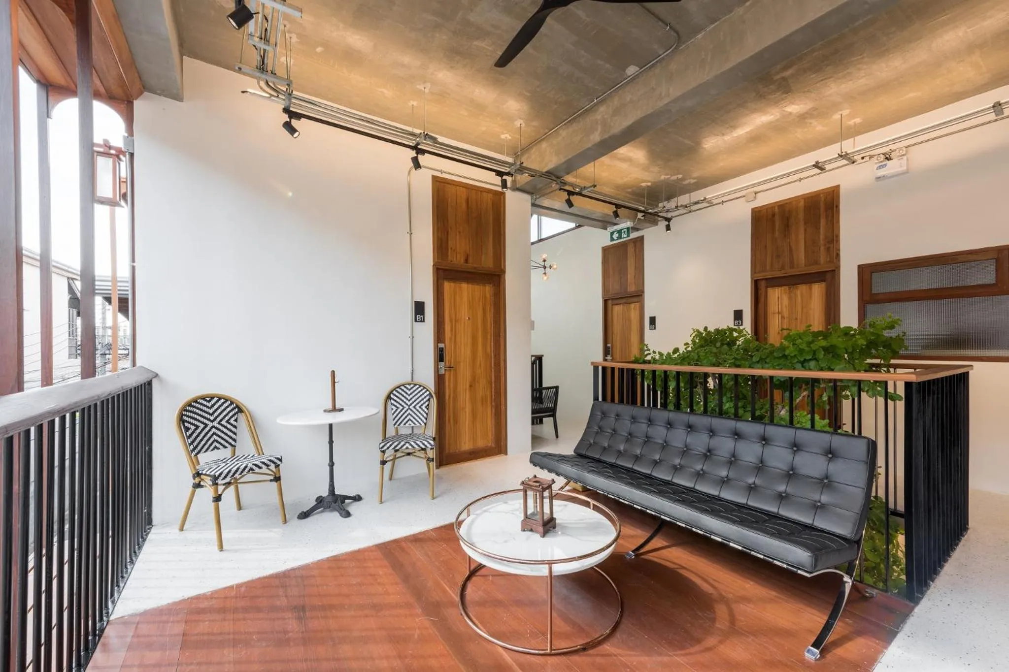 Property building in U chaikhong