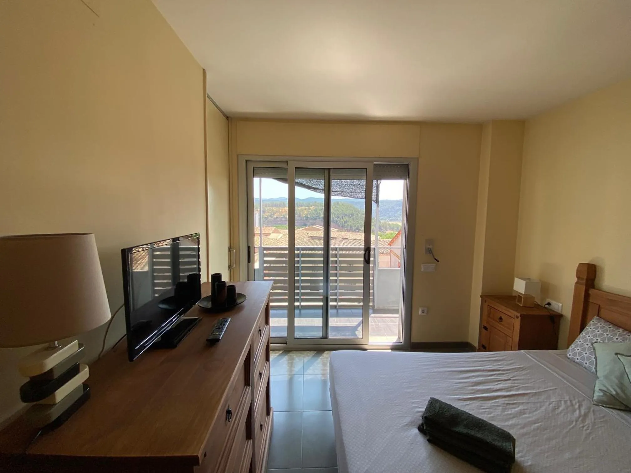 Bedroom, Bed in Bonito apartamento en Avinyó con impresionantes vistas