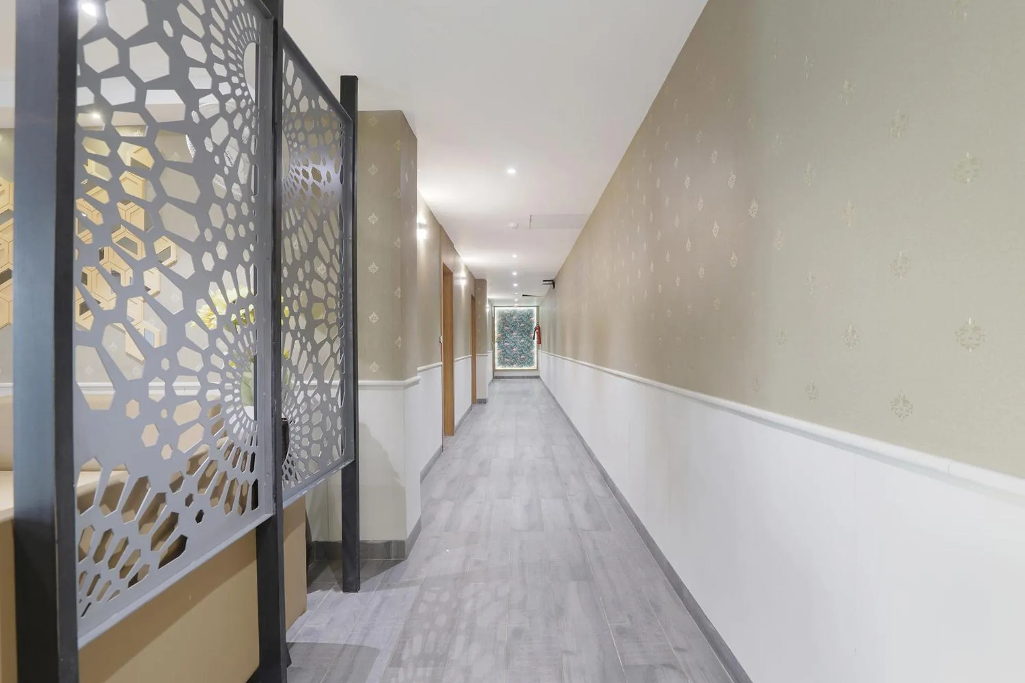 Lobby or reception in FabHotel Meritus Inn