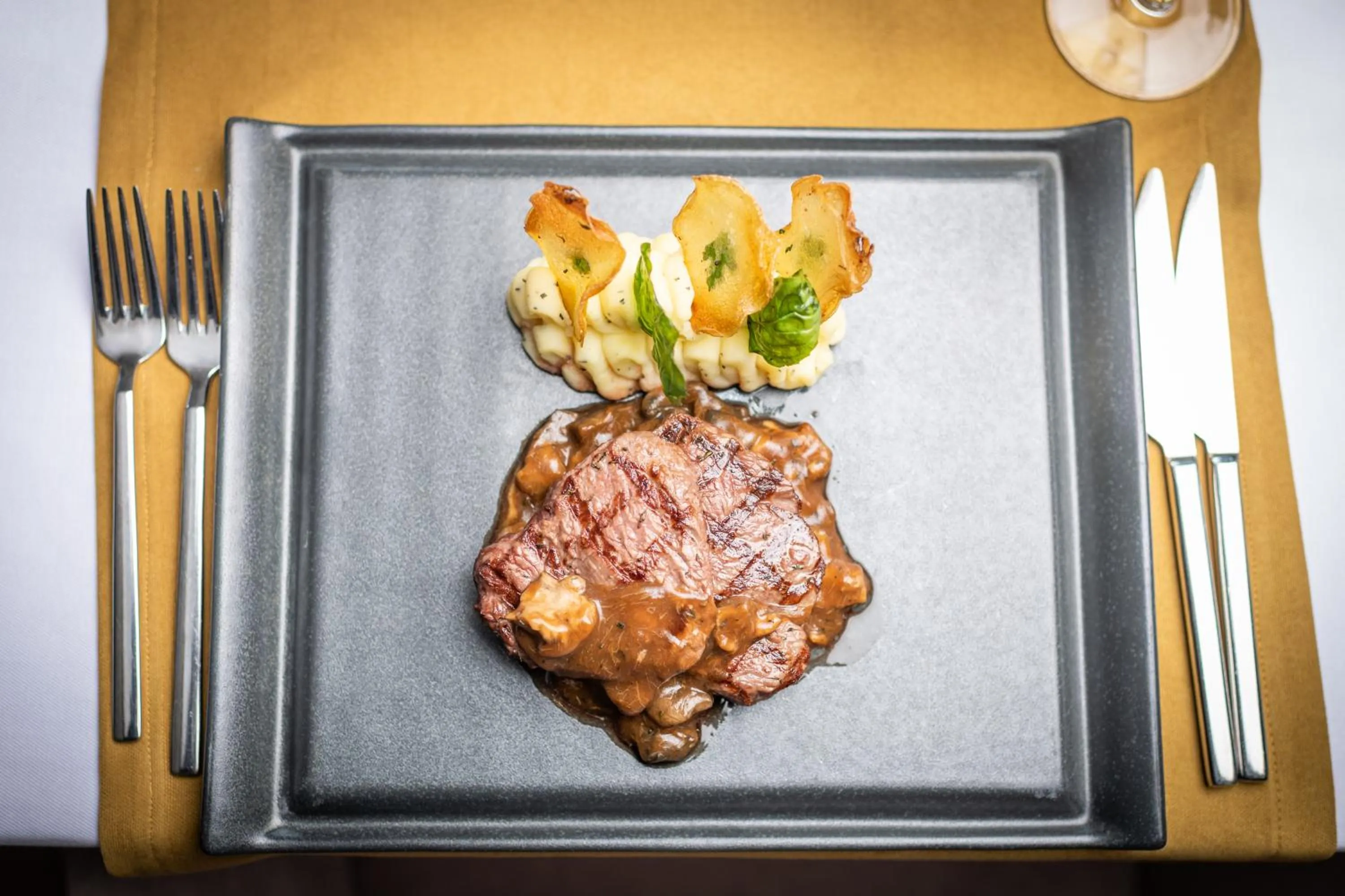 Restaurant/places to eat in Questa Thermal & Spa Hotel