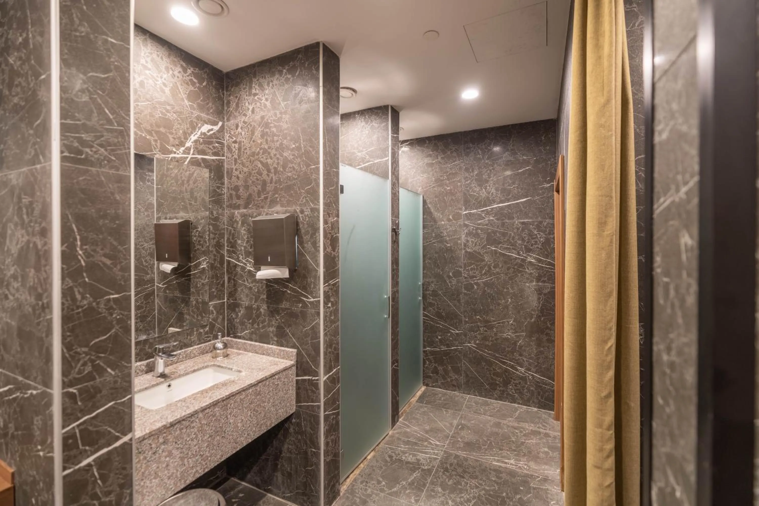 Public Bath in Questa Thermal & Spa Hotel