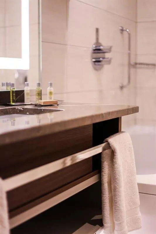 Bathroom in Questa Thermal & Spa Hotel