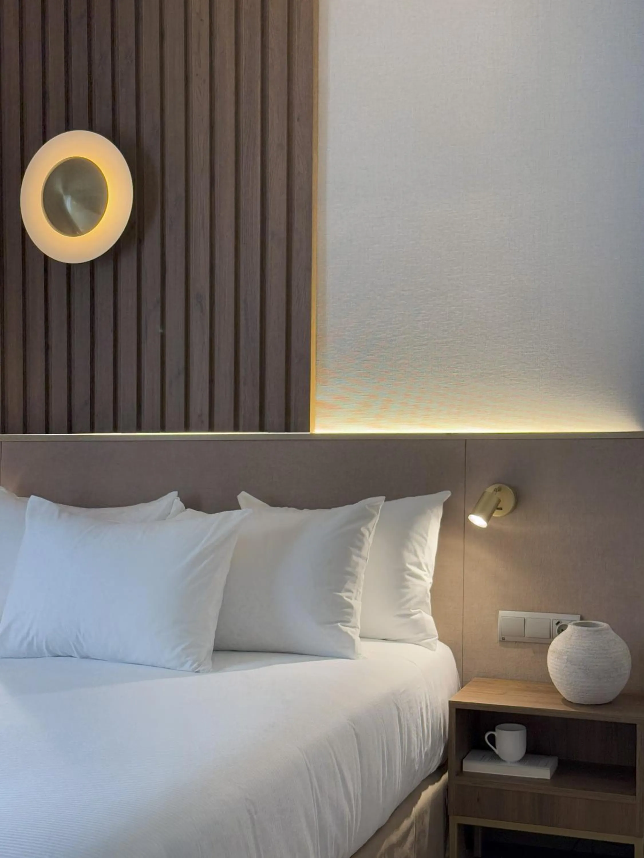 furniture, Bed in Hotel Olid