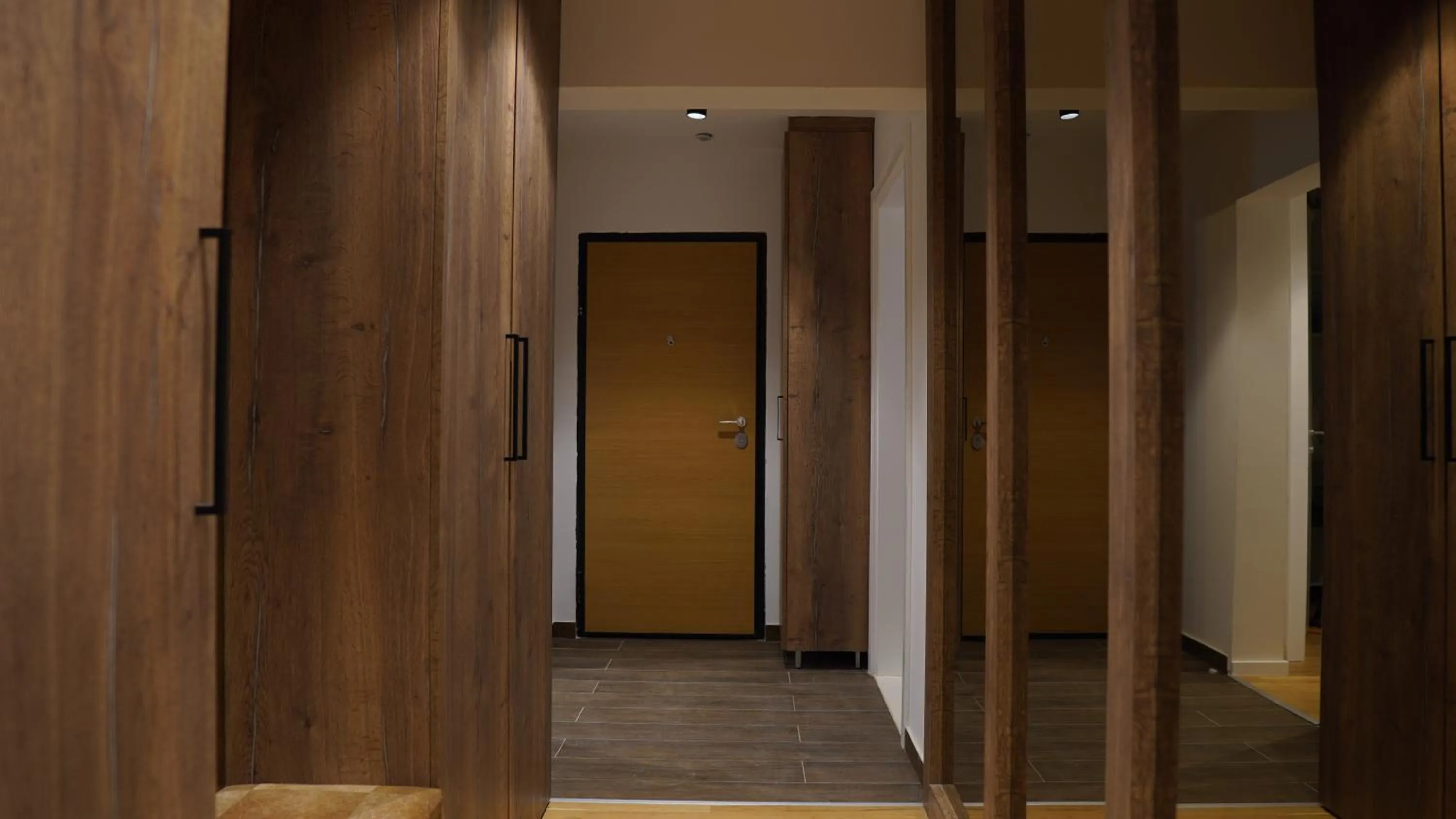 wardrobe in Snjezna Dolina Resort - Jahorina