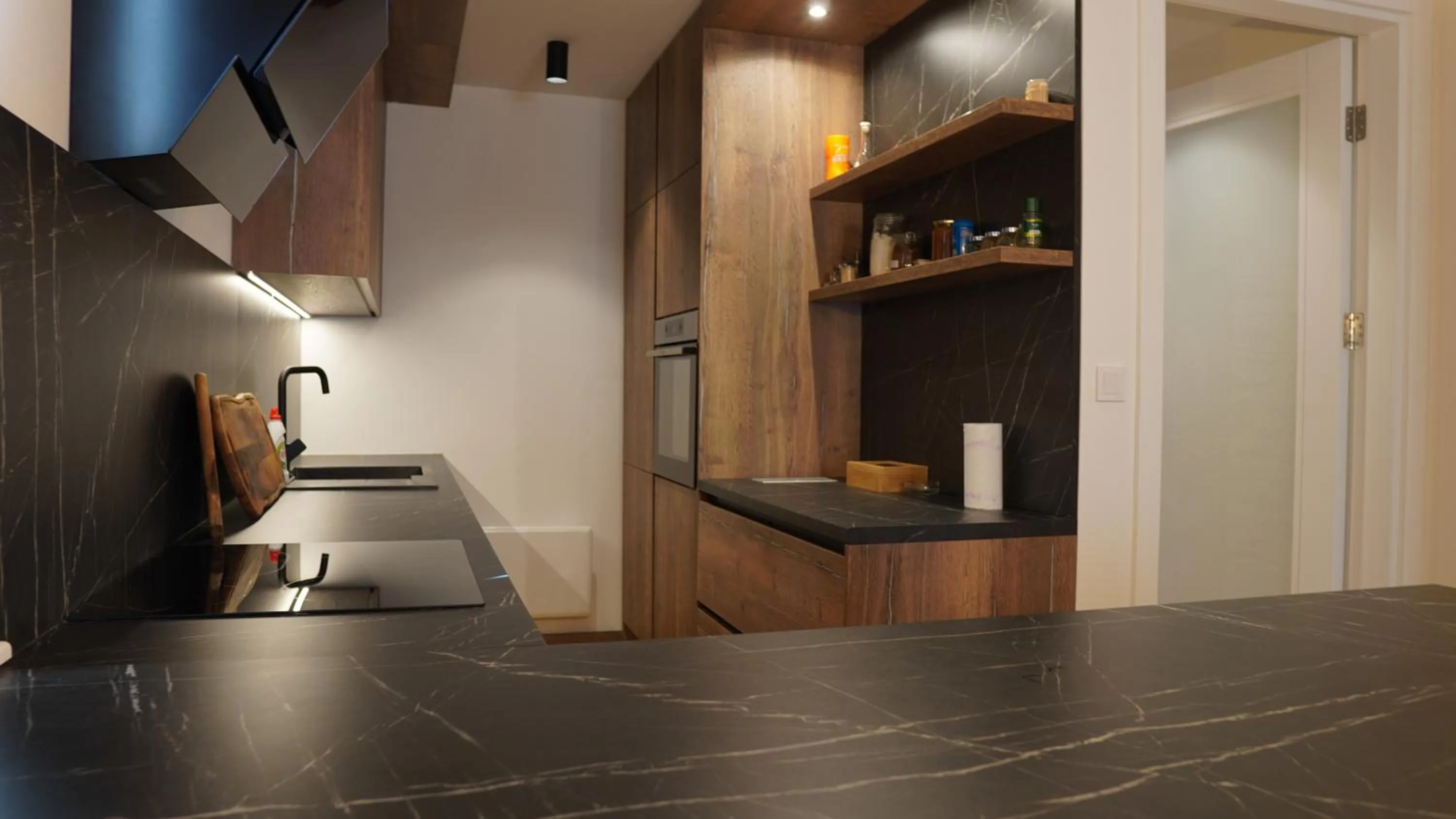 Kitchen or kitchenette in Snjezna Dolina Resort - Jahorina