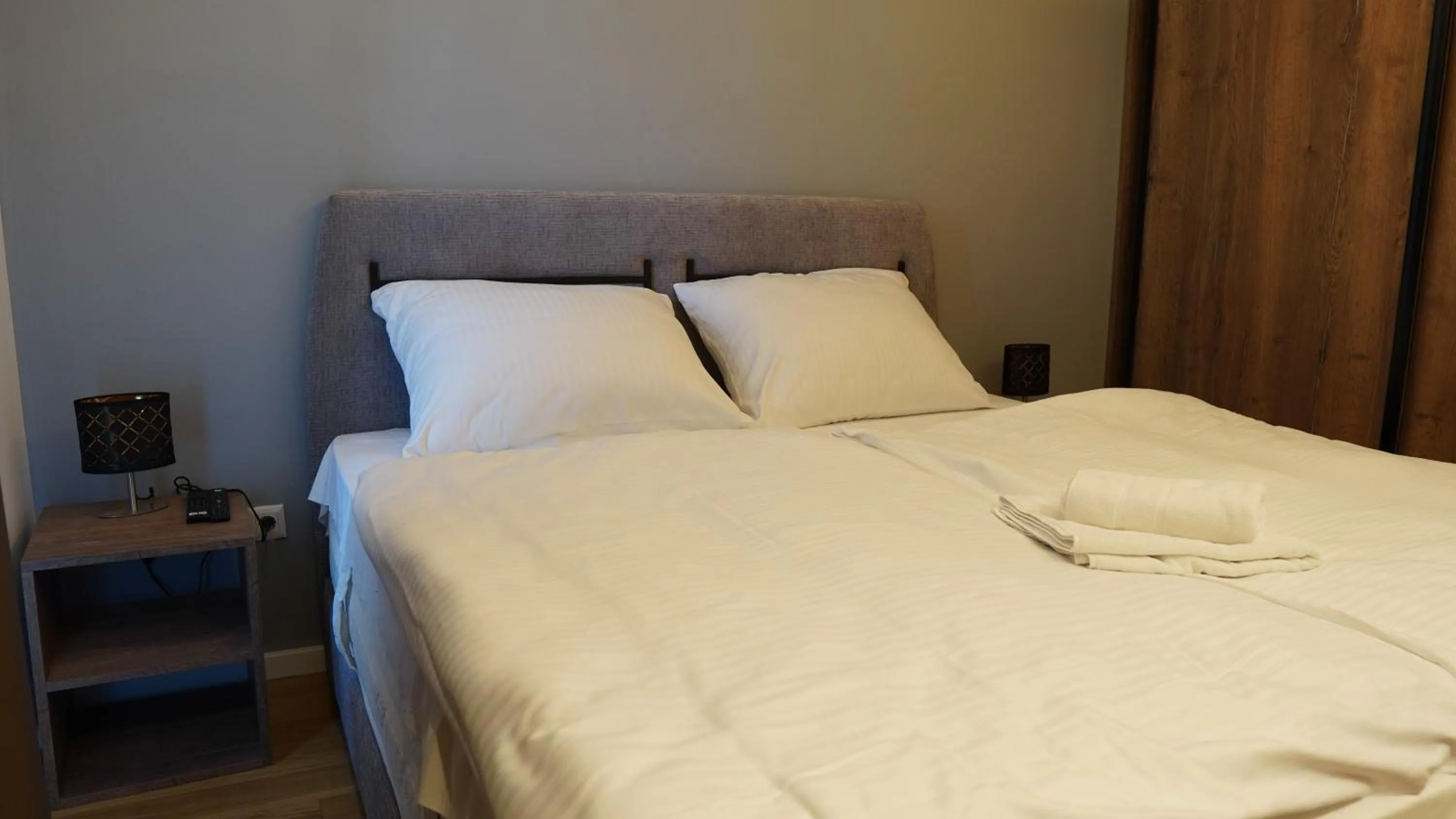 Bedroom, Bed in Snjezna Dolina Resort - Jahorina