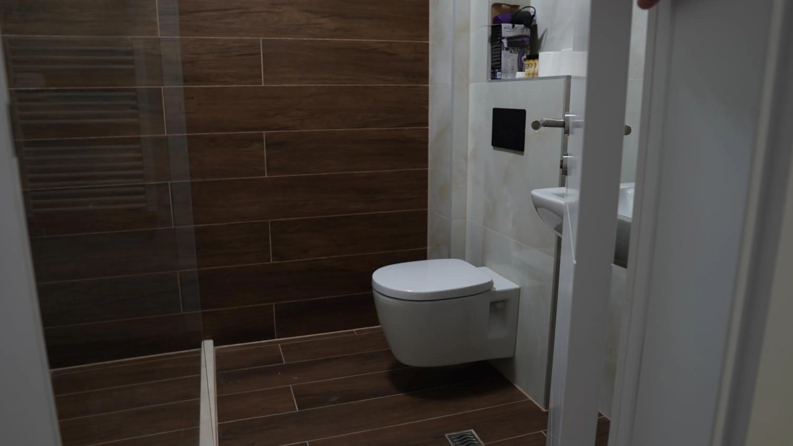 Bathroom in Snjezna Dolina Resort - Jahorina