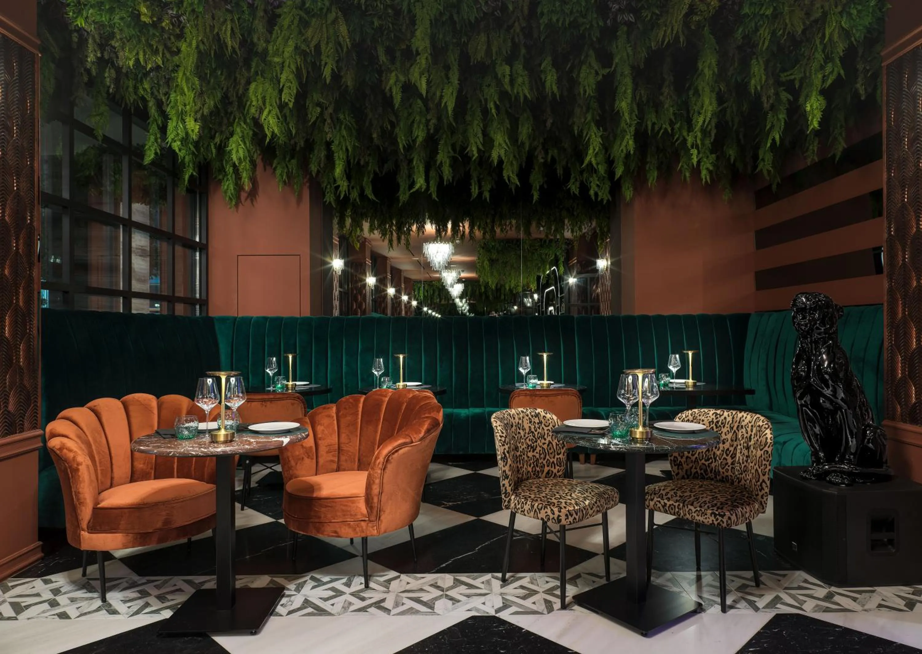 Restaurant/places to eat in NYX Esperia Palace Hotel Athens by Leonardo Hotels