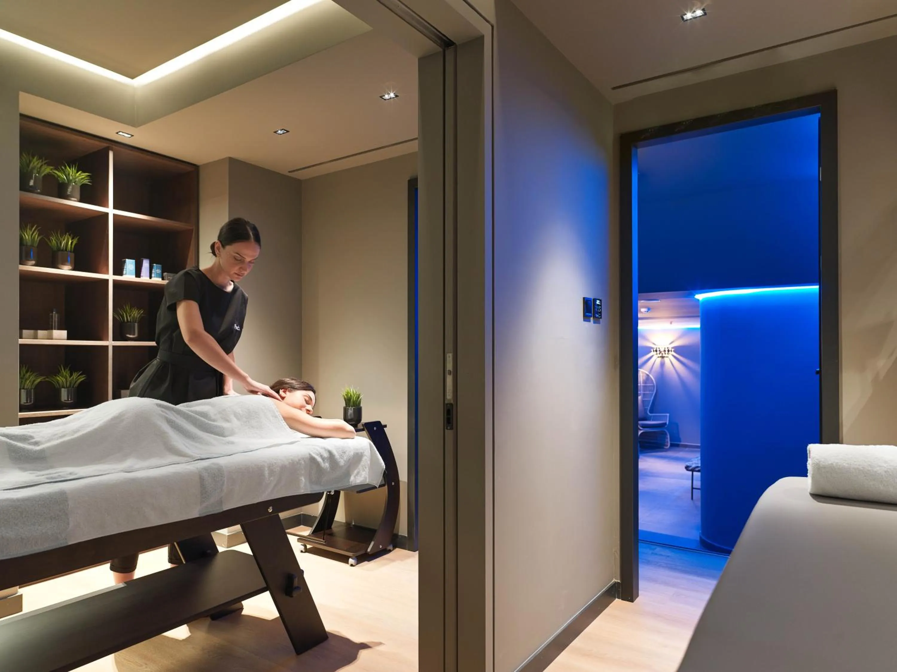 Massage in NYX Esperia Palace Hotel Athens by Leonardo Hotels