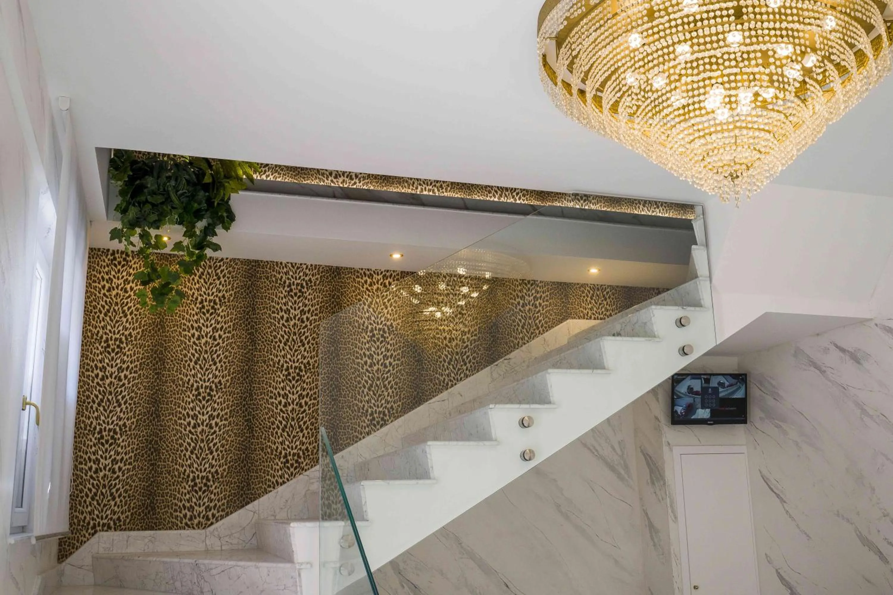 Lobby or reception in EF LUXURY LIVING RESORT AND SPA