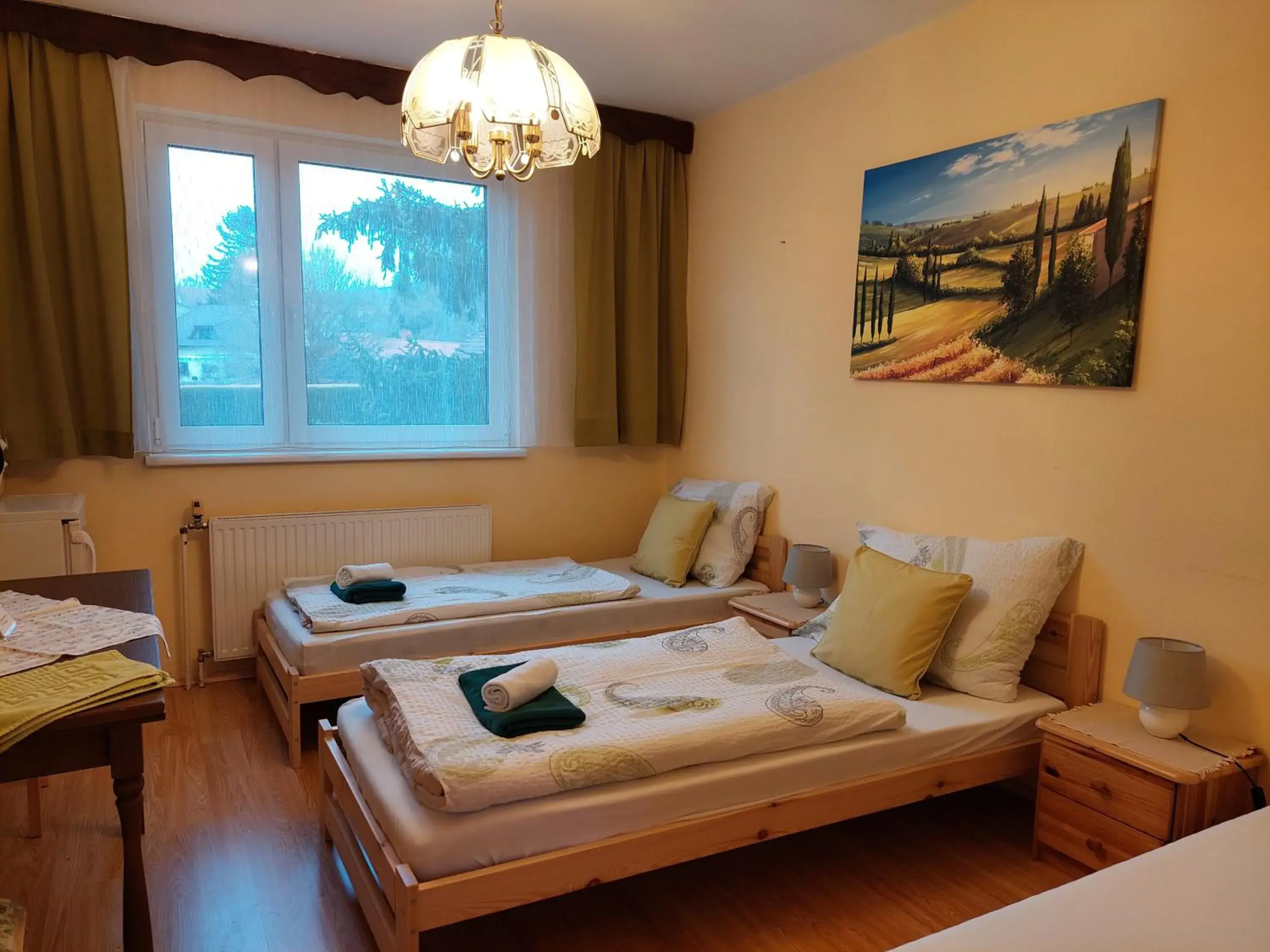 Standard Triple Room in Pension Welserhof Standard Triple Room in Pension Welserhof