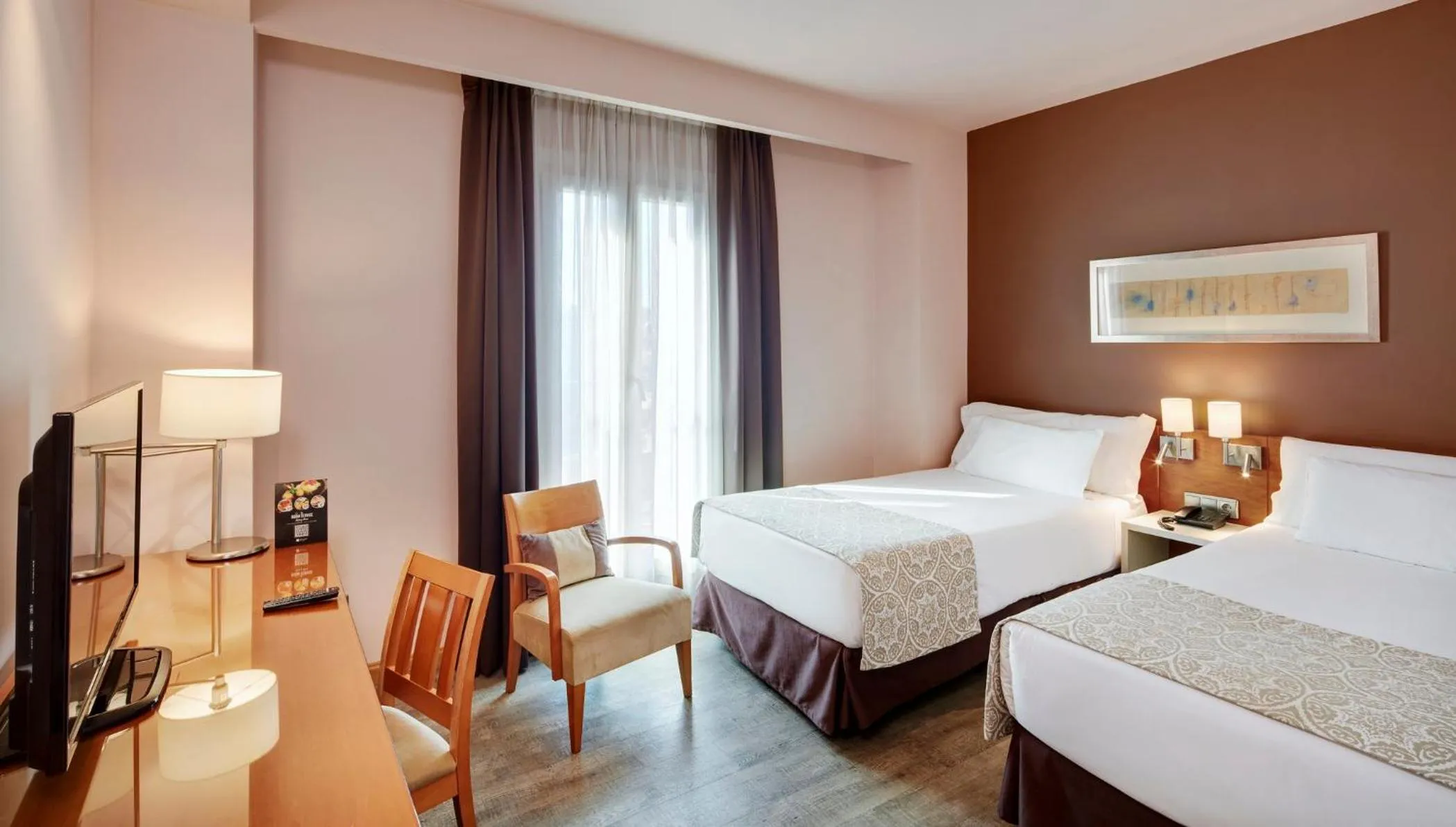 Photo of the whole room, Bed in Sercotel Alcalá 611