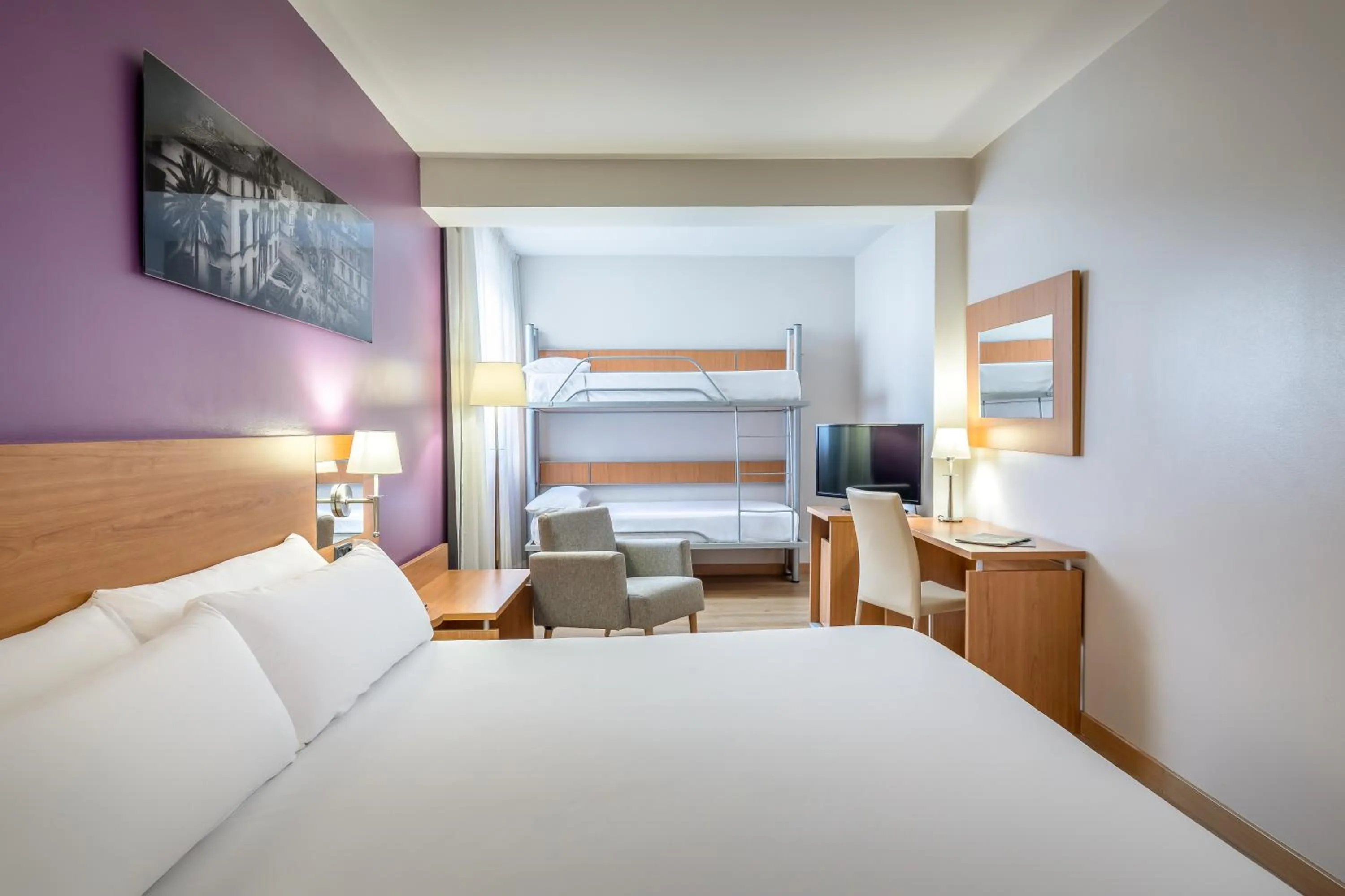 Bed in Hotel Jerez Centro