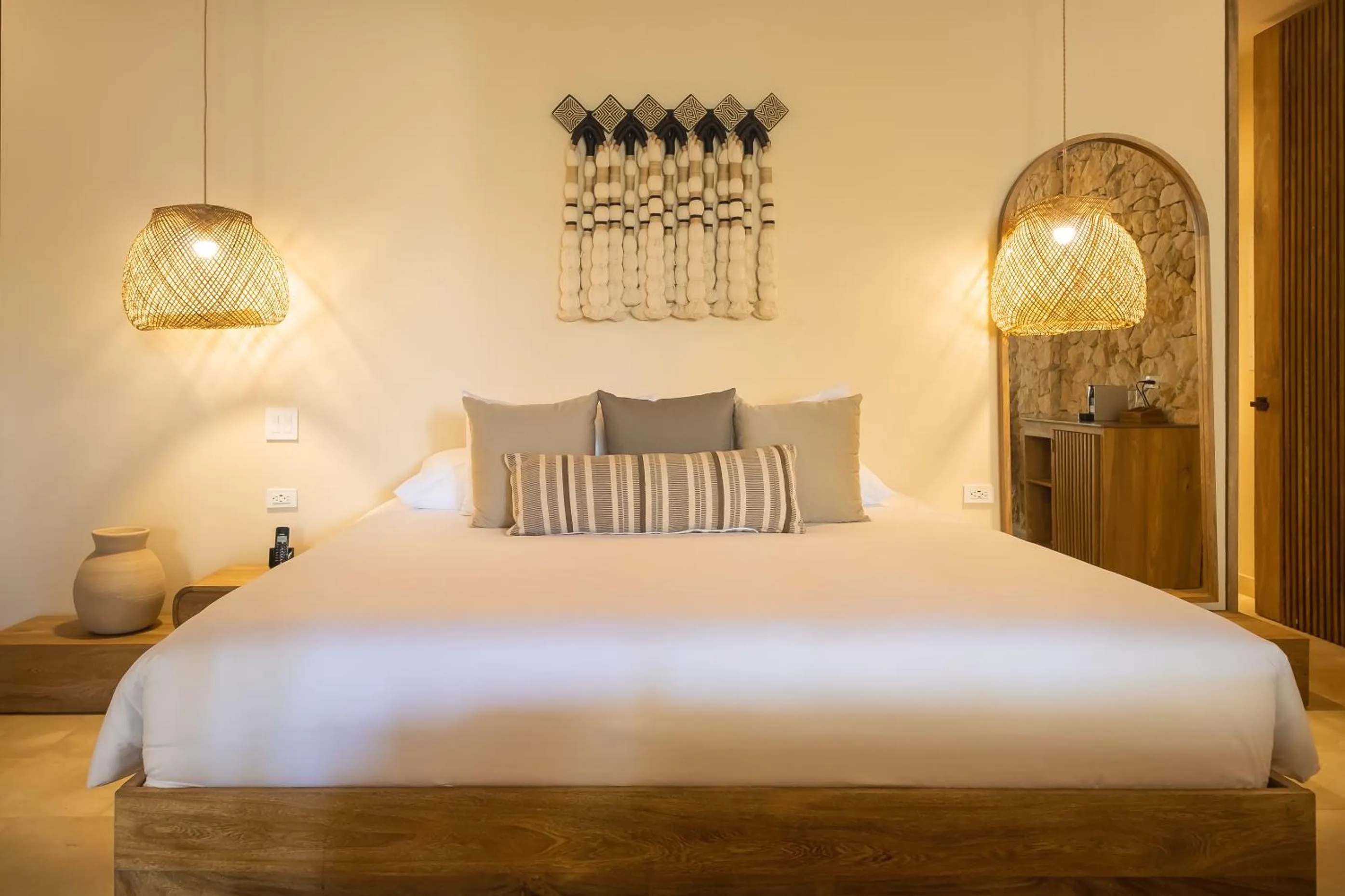 Bedroom, Bed in Hotel Aimarawa