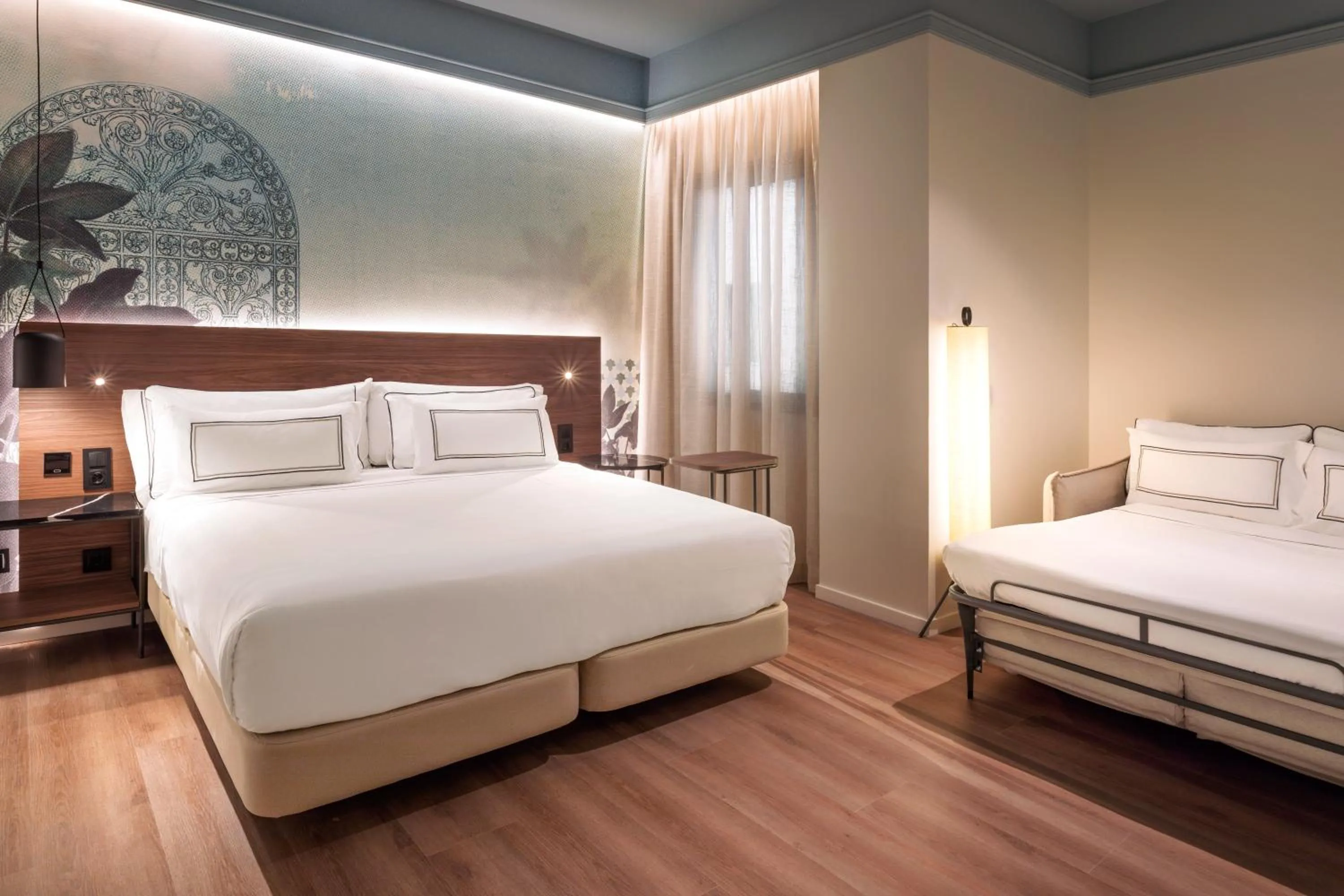 Bed in Meliá Granada