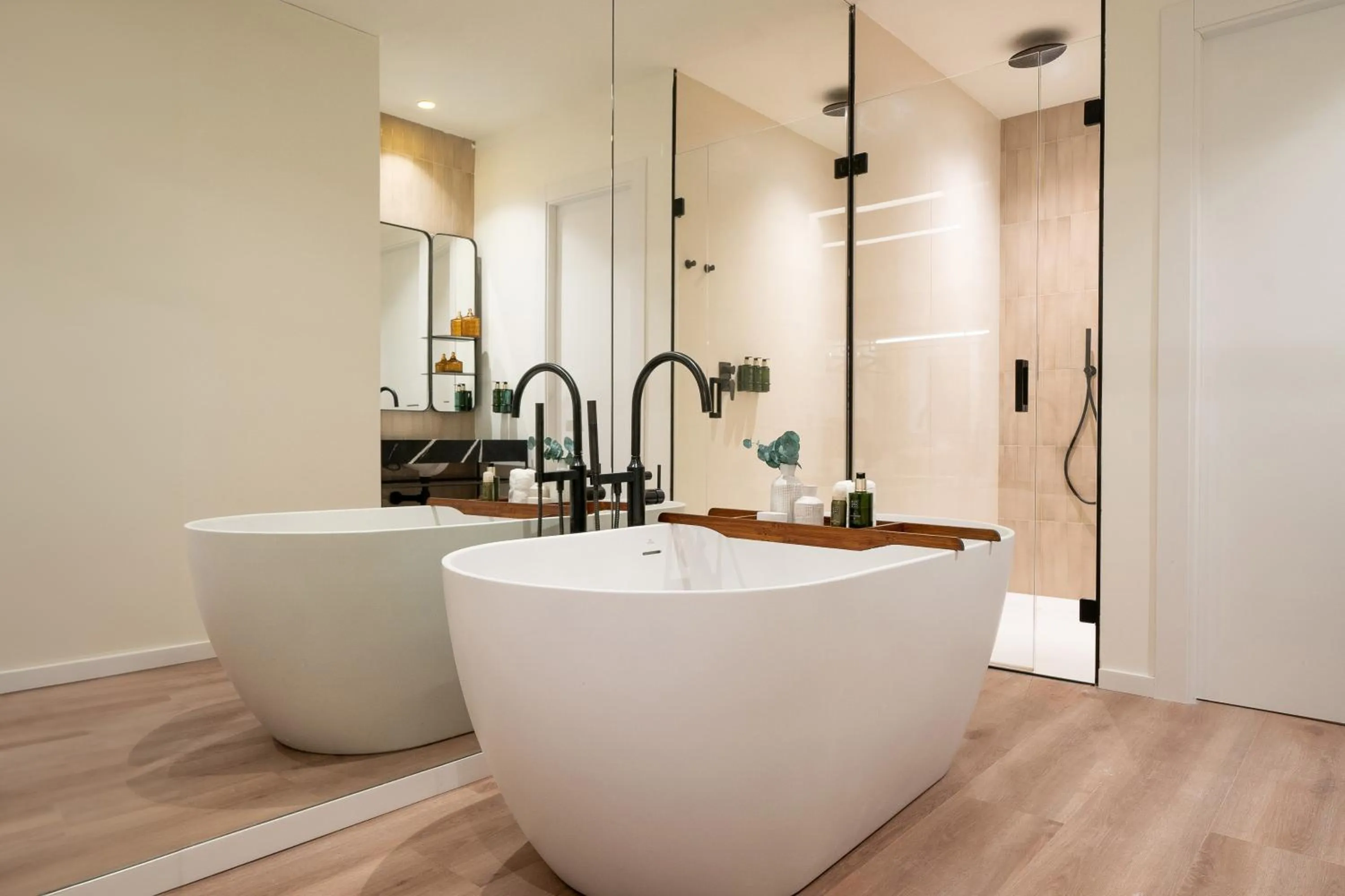 Shower in Meliá Granada