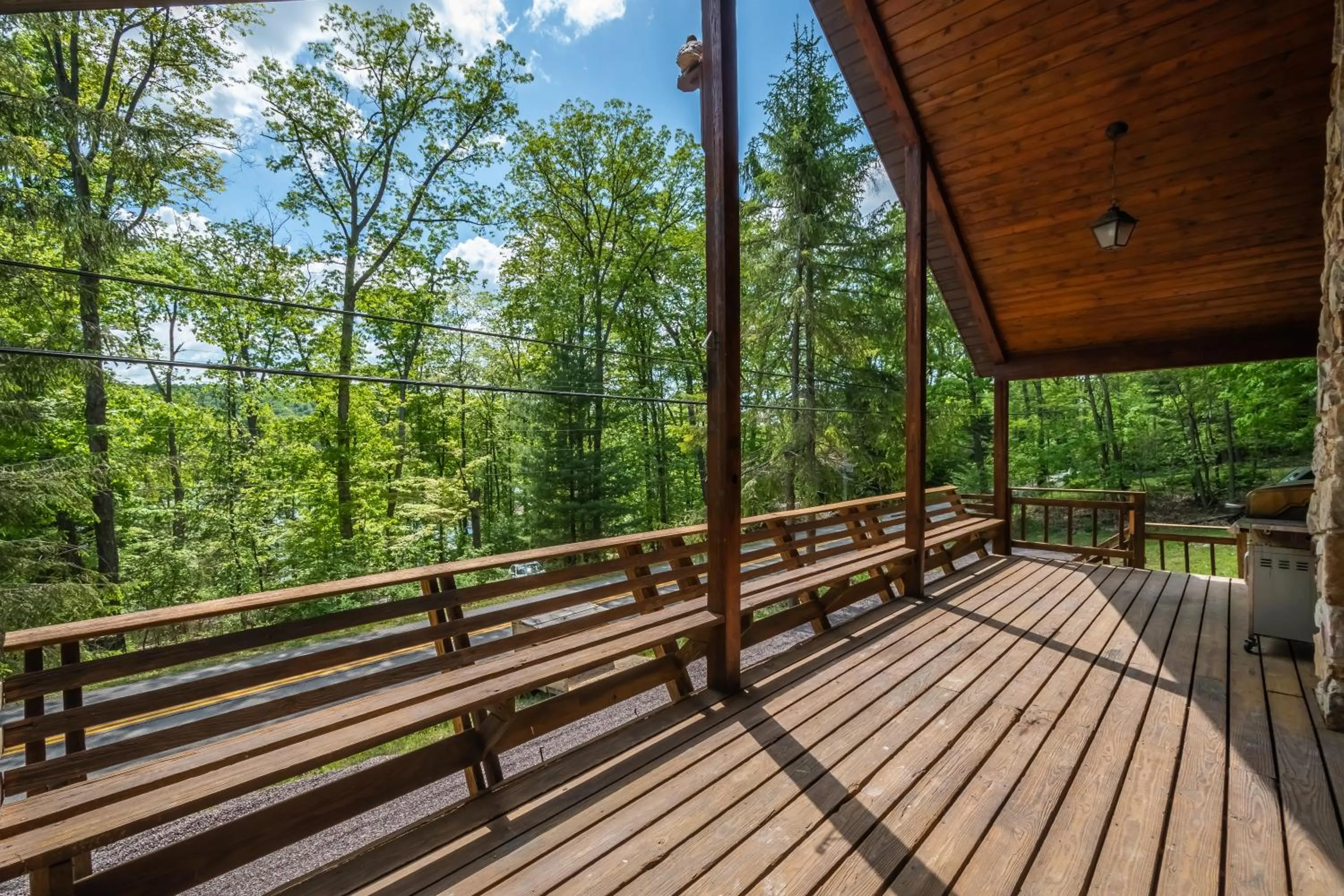 Property building in Fawn View Cabin