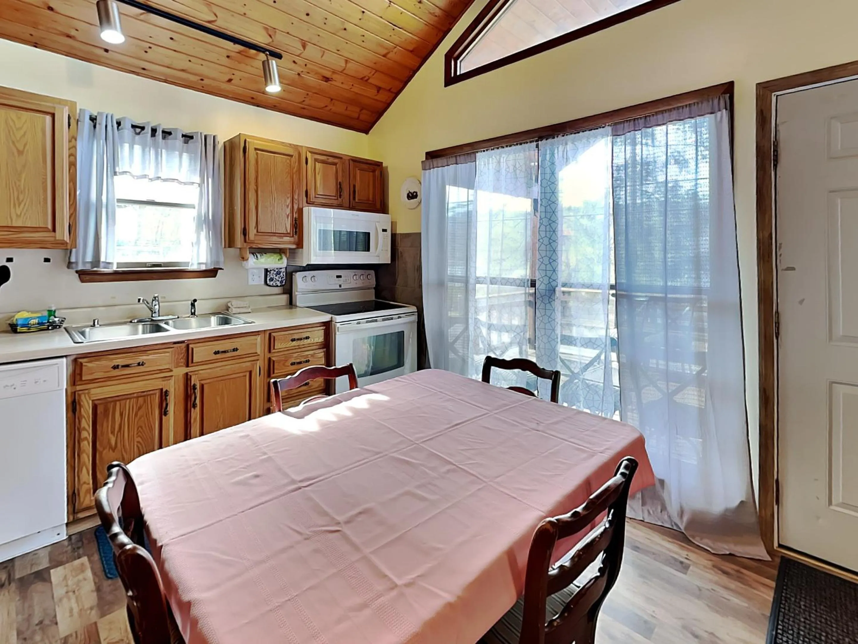 Fawn View Cabin