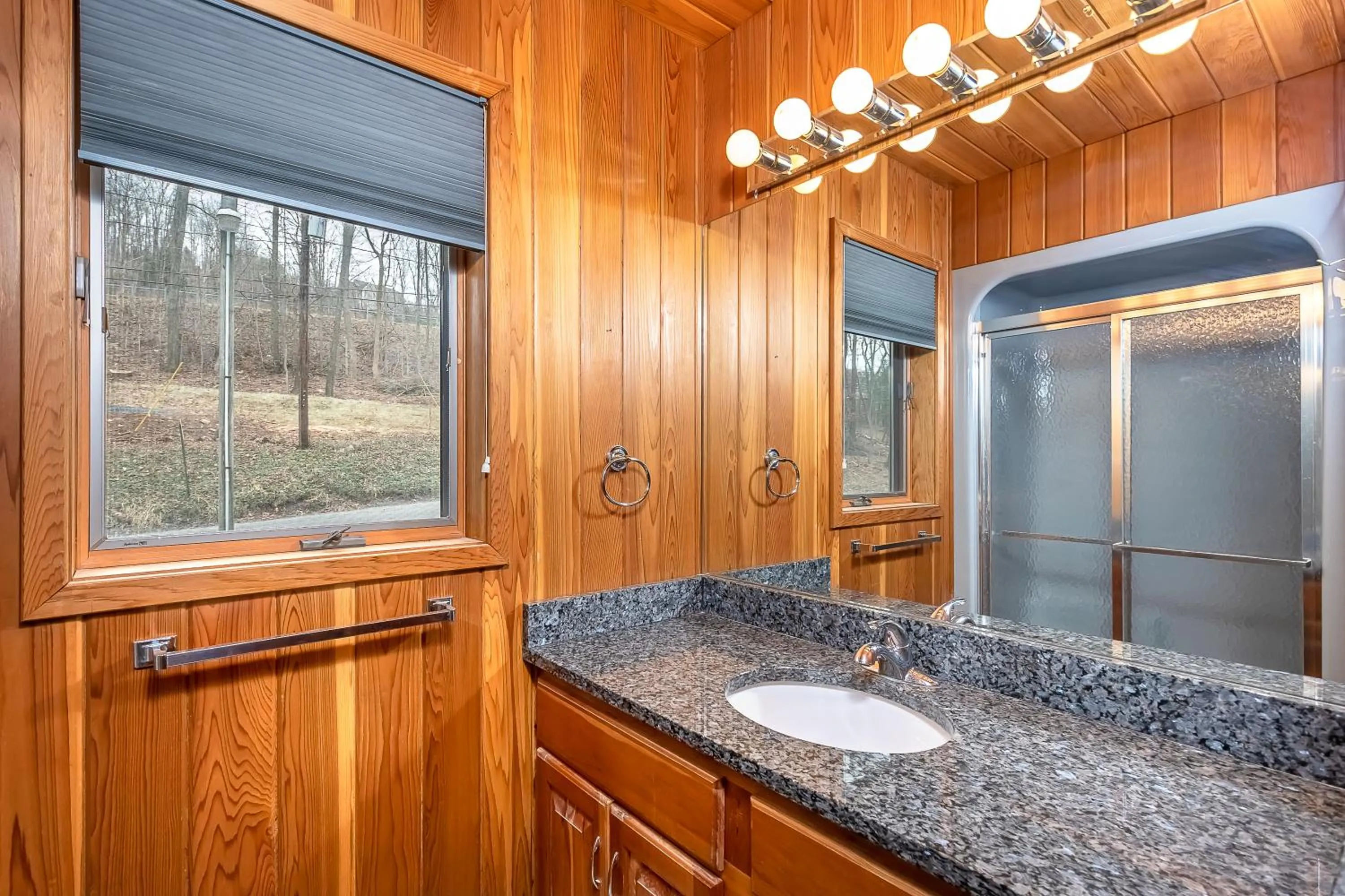 Property building in Gone Fish Inn