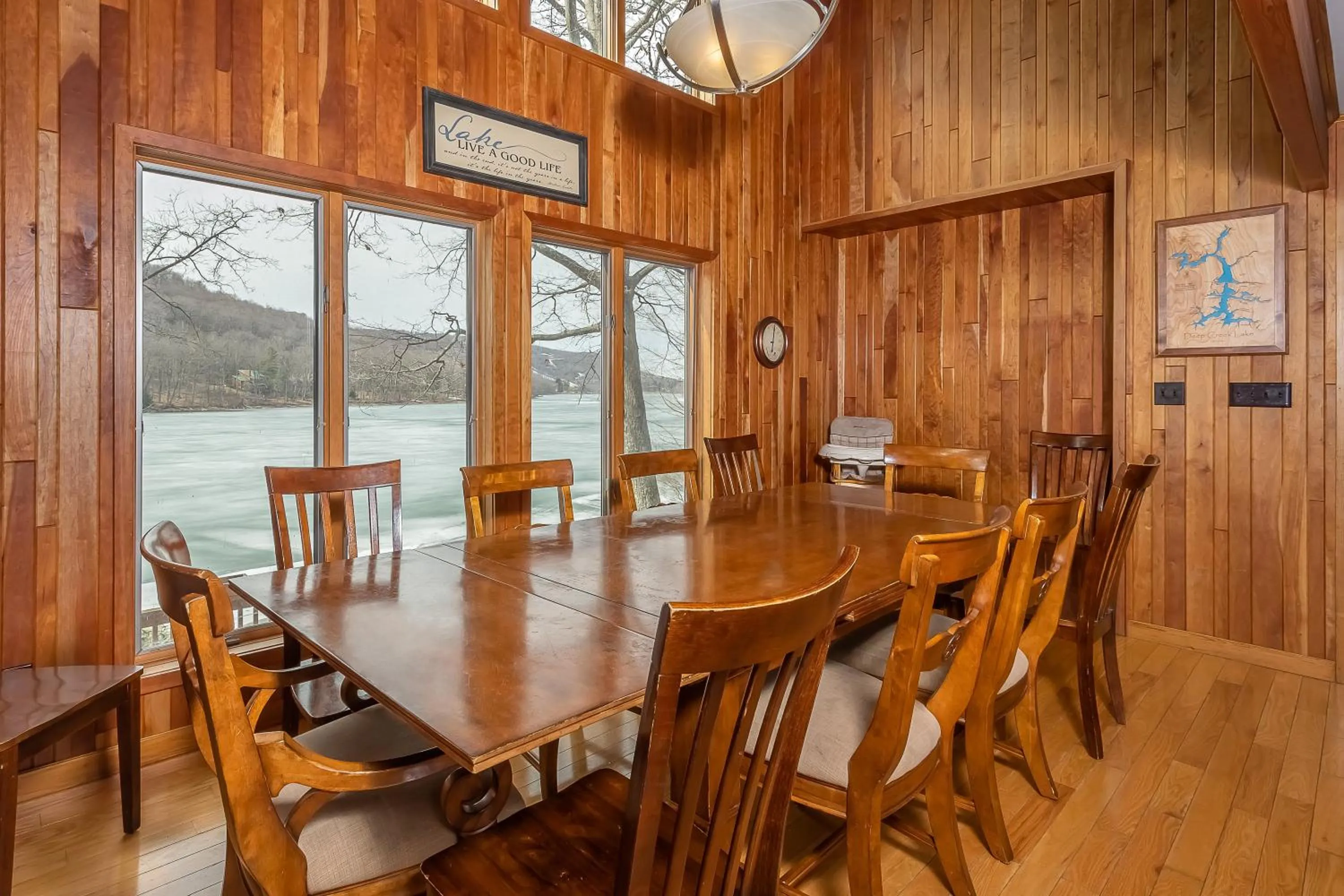 Property building in Gone Fish Inn