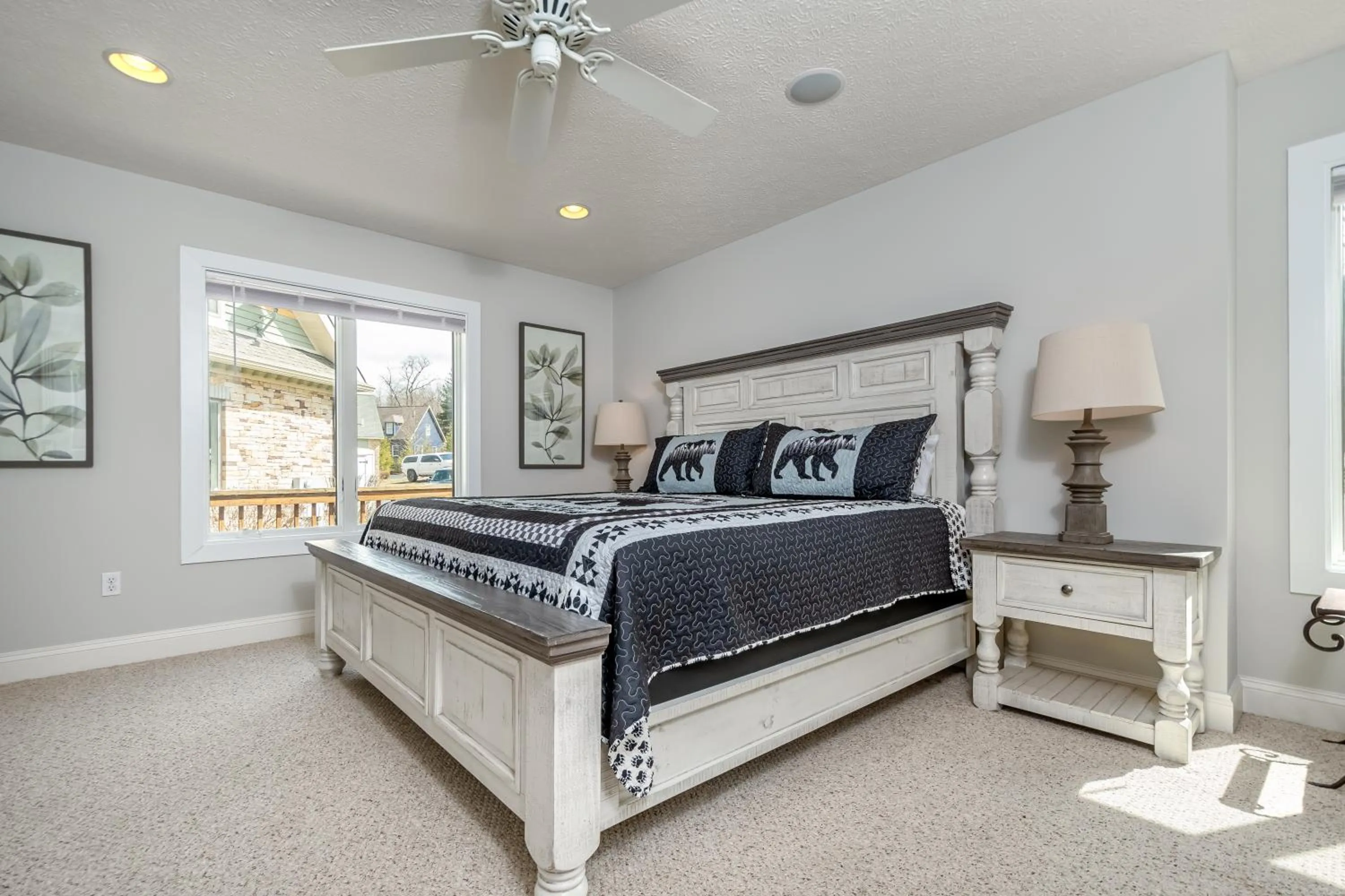 Property building, Bed in Leap Away