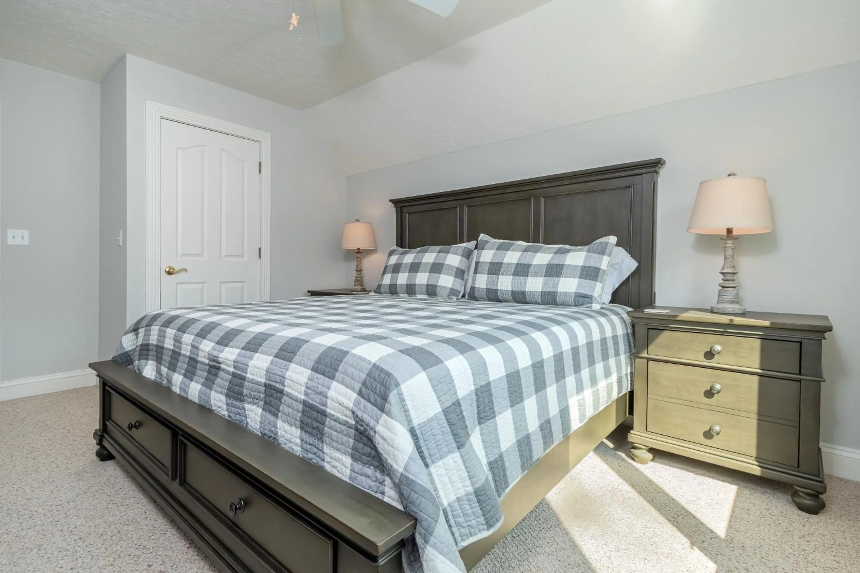 Property building, Bed in Leap Away