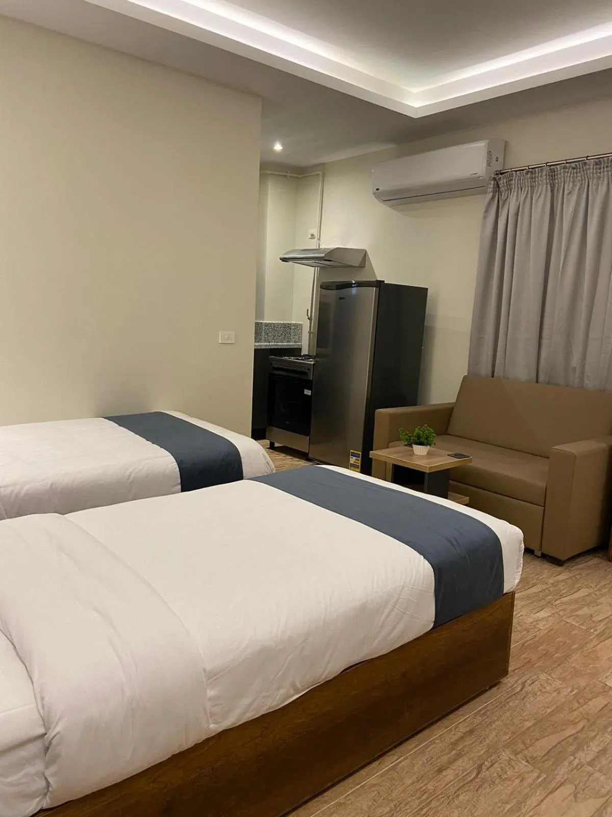 Bedroom, Bed in Royal Inn Residence New Cairo