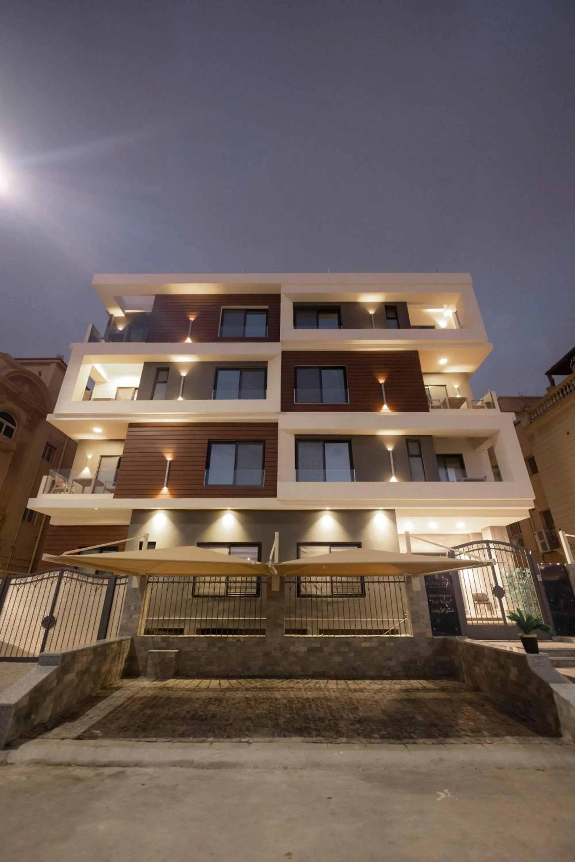 Property building in Royal Inn Residence New Cairo