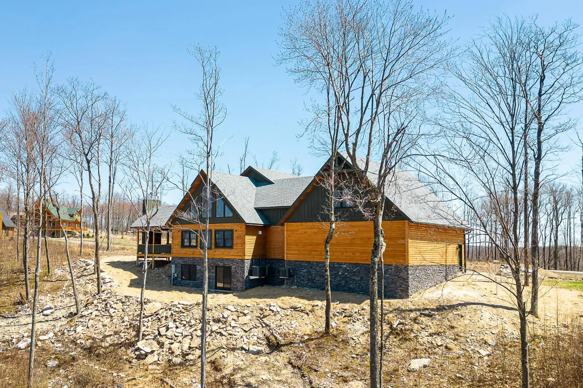 Mountain Crest Lodge