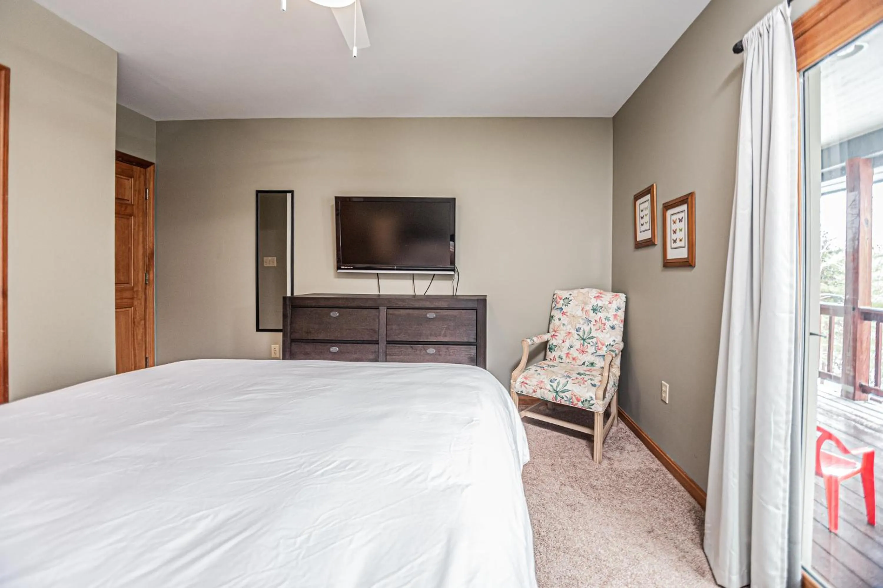 Bed in Powder N Wakes