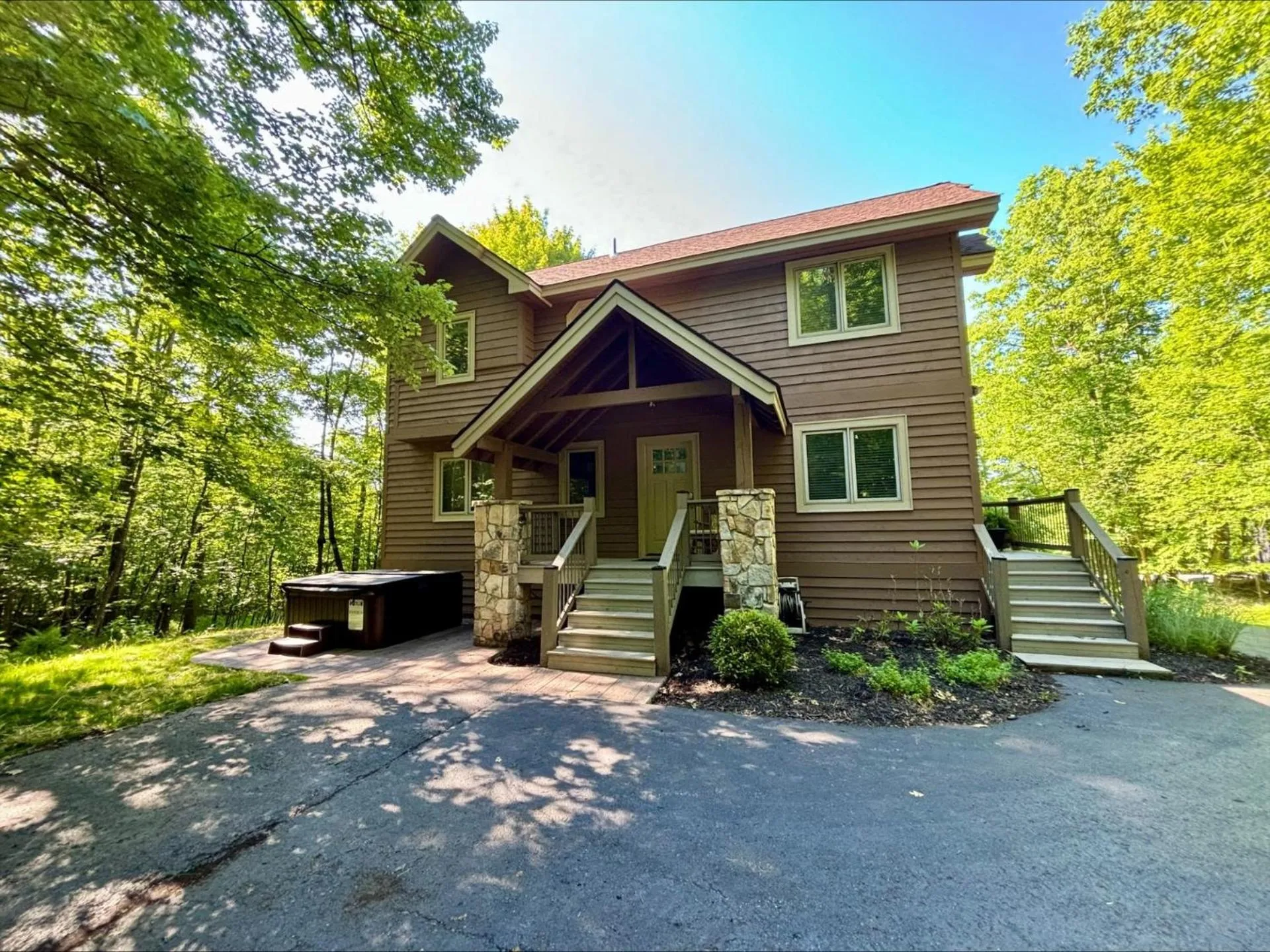 Property building in Play-A-Way Chalet