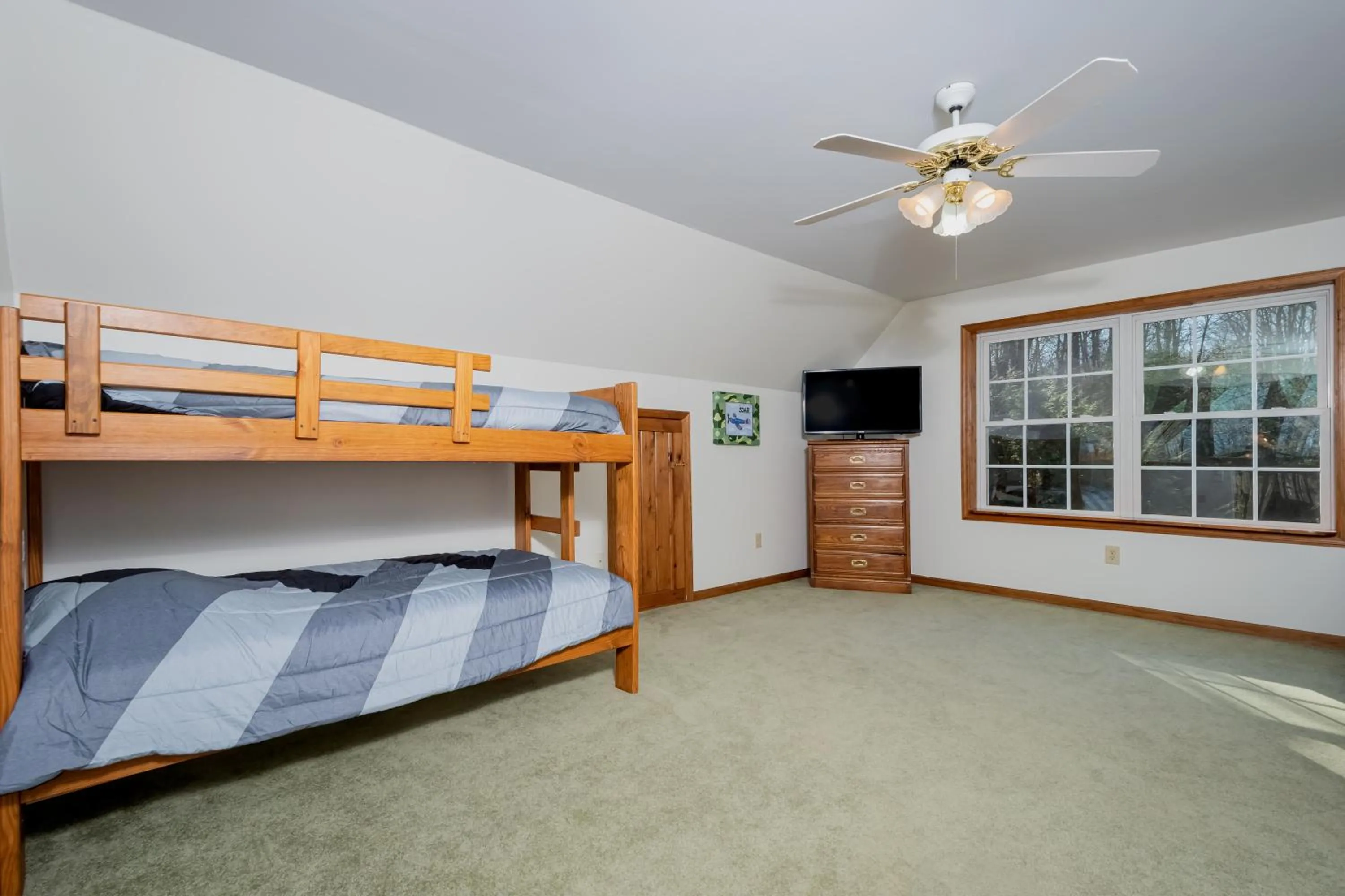 Bed in Serenity Chalet