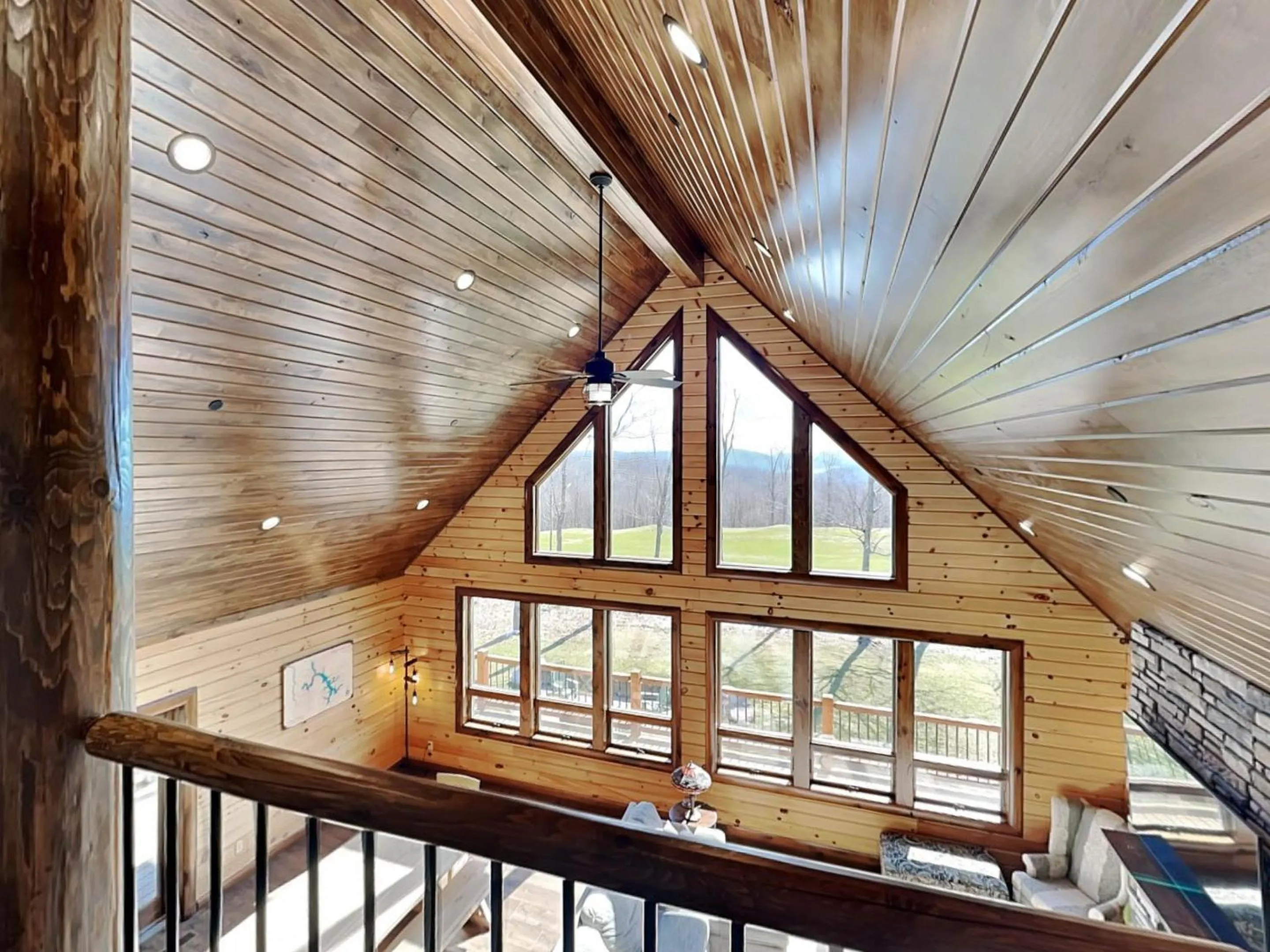 Water & Mountain Retreat