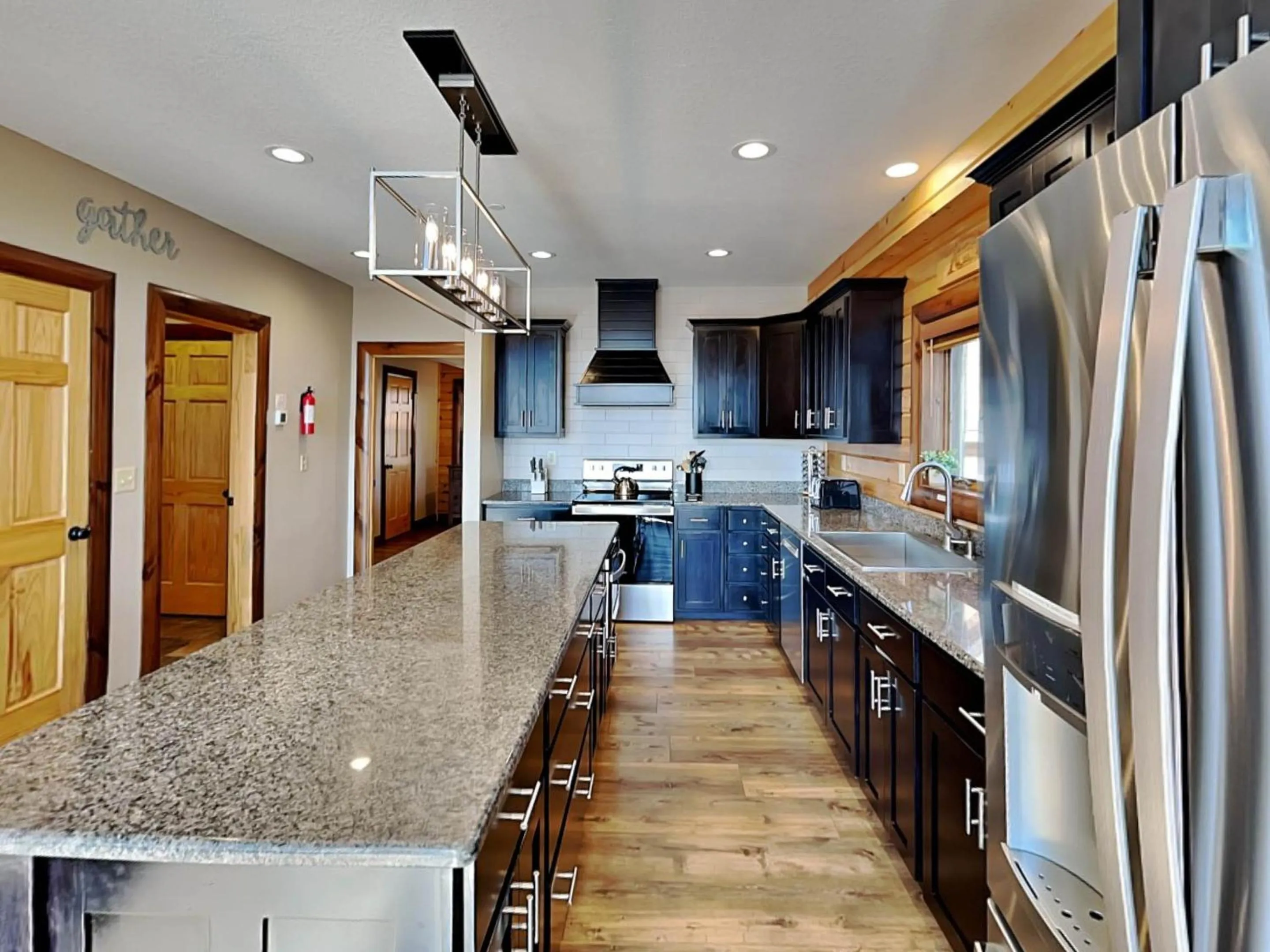 Water & Mountain Retreat