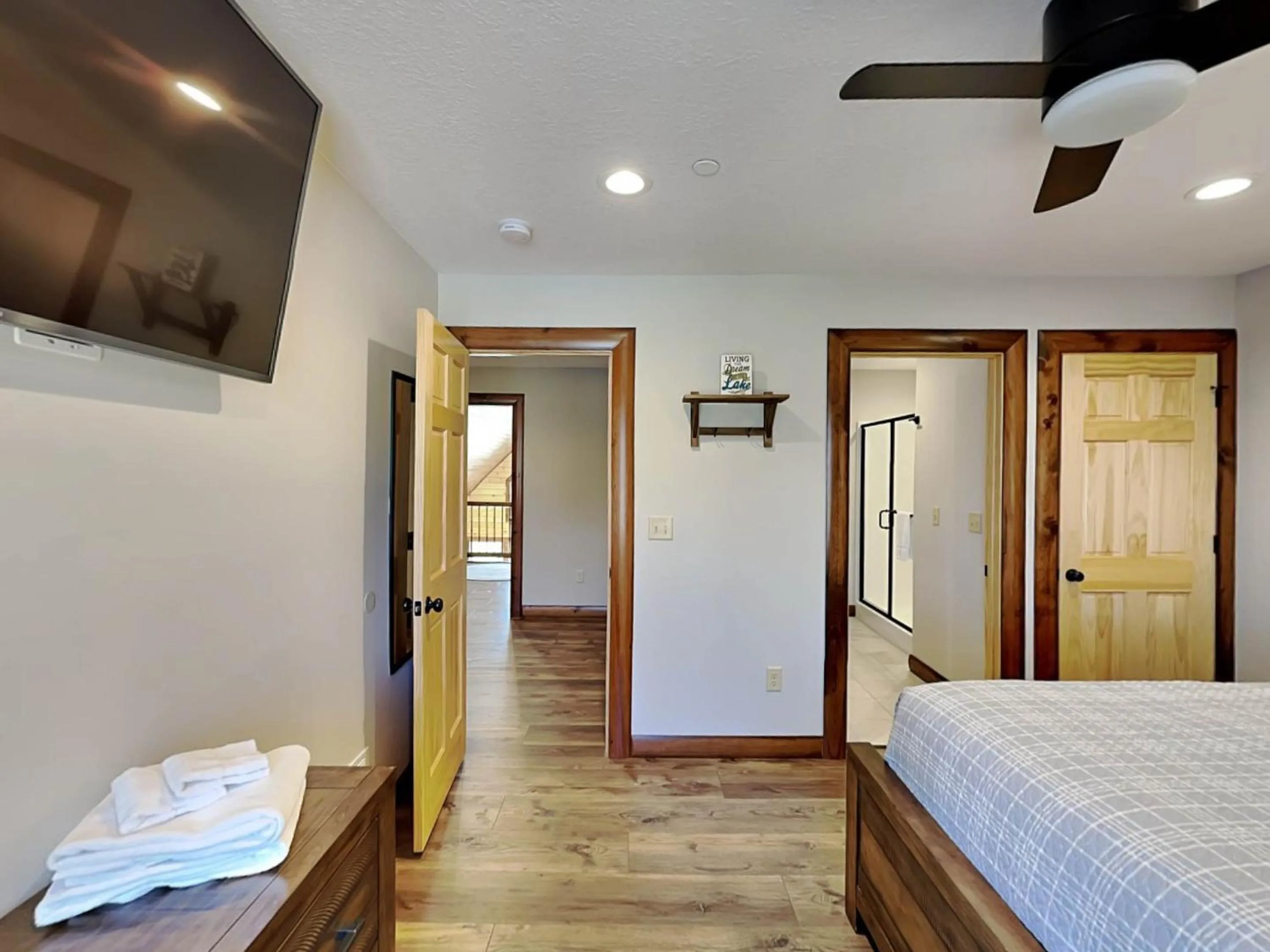 Bed in Water & Mountain Retreat